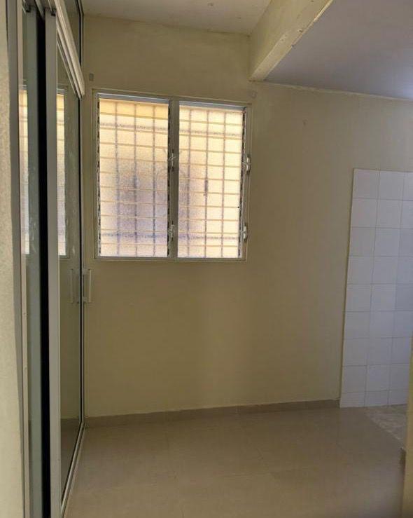 apartamentos - De oportunidad 
2do nivel en Alma Rosa II 8