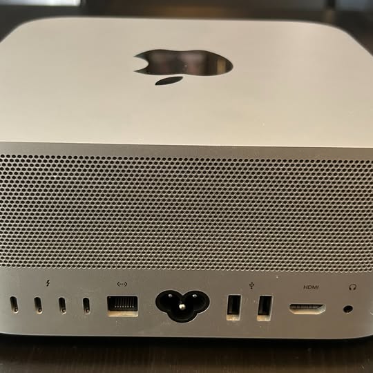 computadoras y laptops - Apple Mac Studio M1 Max 64GB de RAM 1