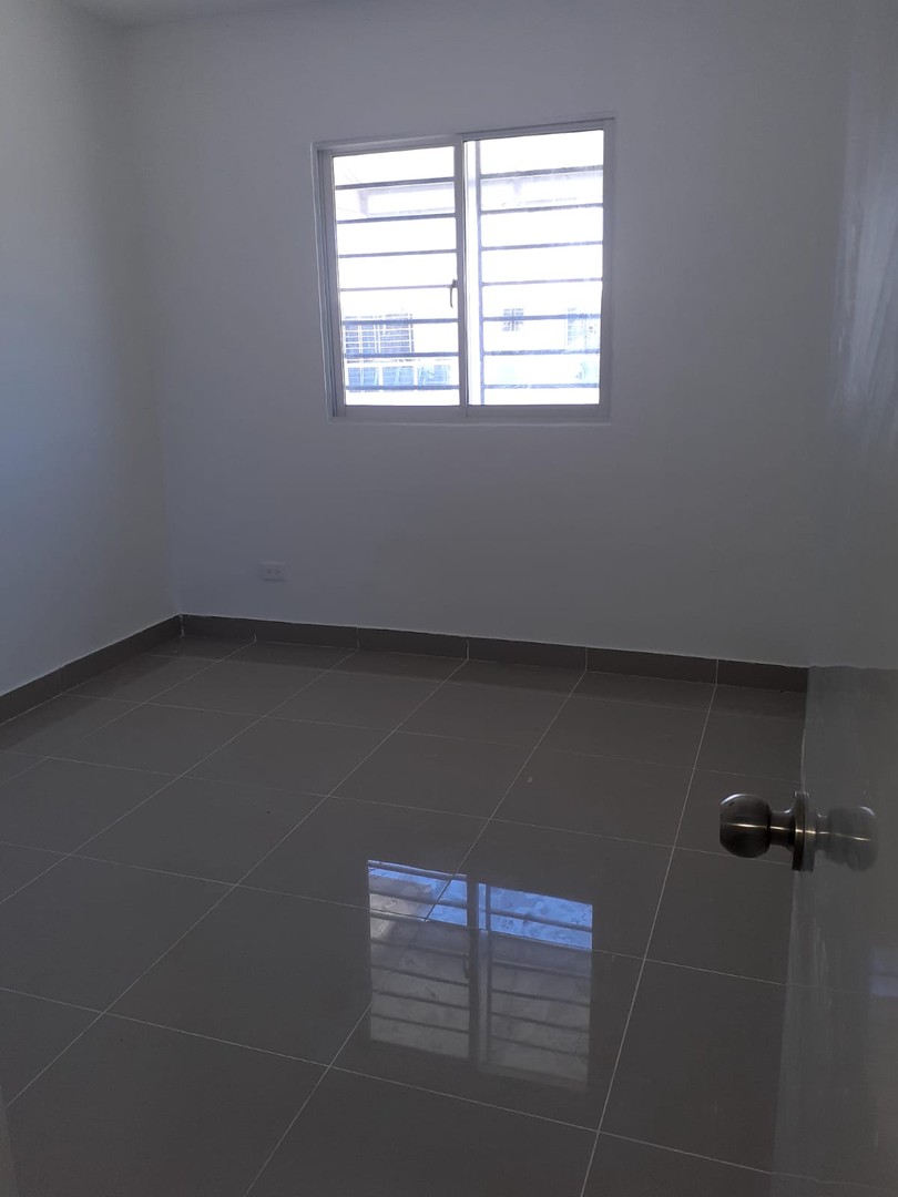 apartamentos - Cuarto Piso con Terraza-Rivera-Prado 8