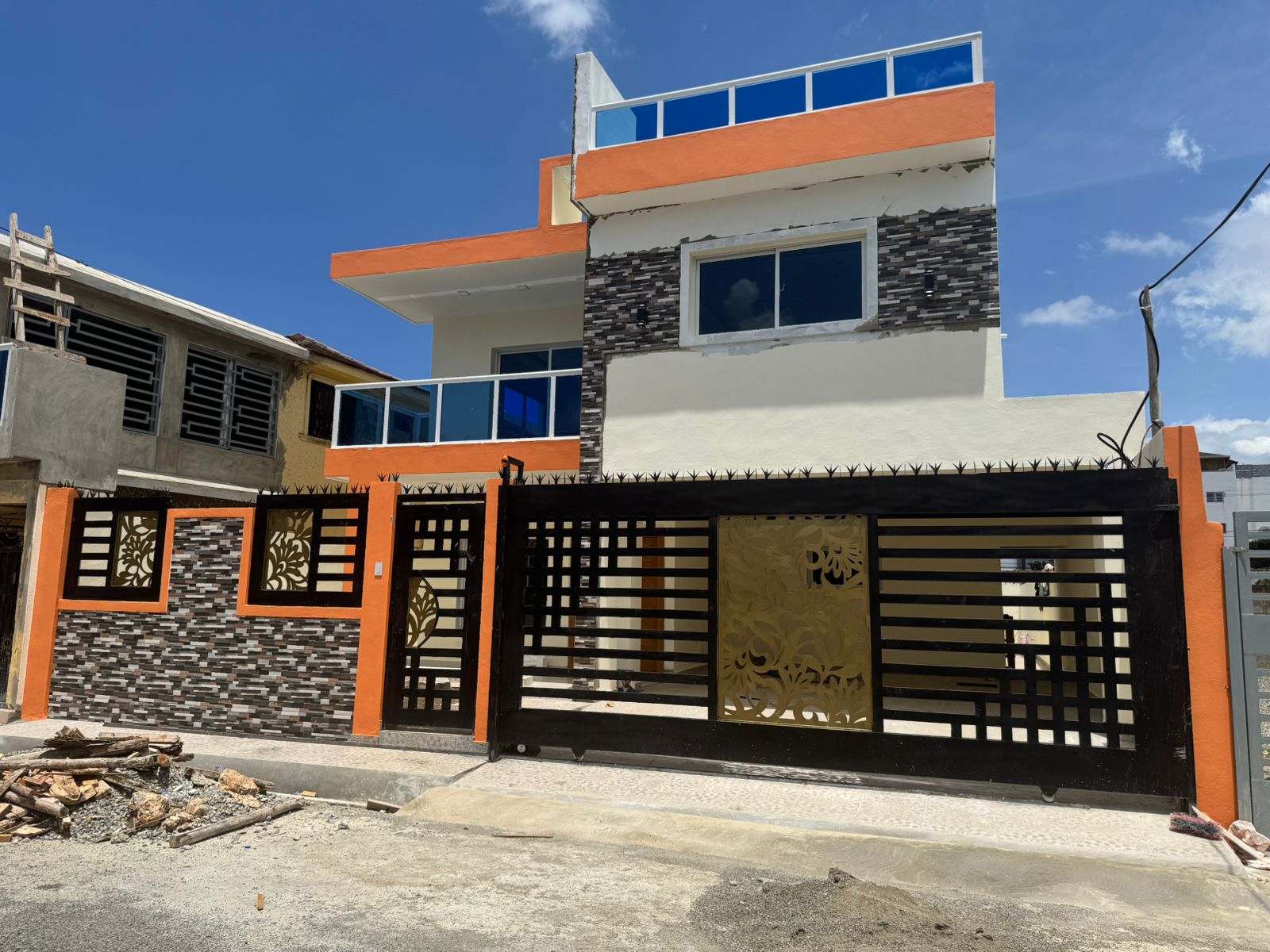 casas - Casa en la Autopista de San Isidro prado oriental  0