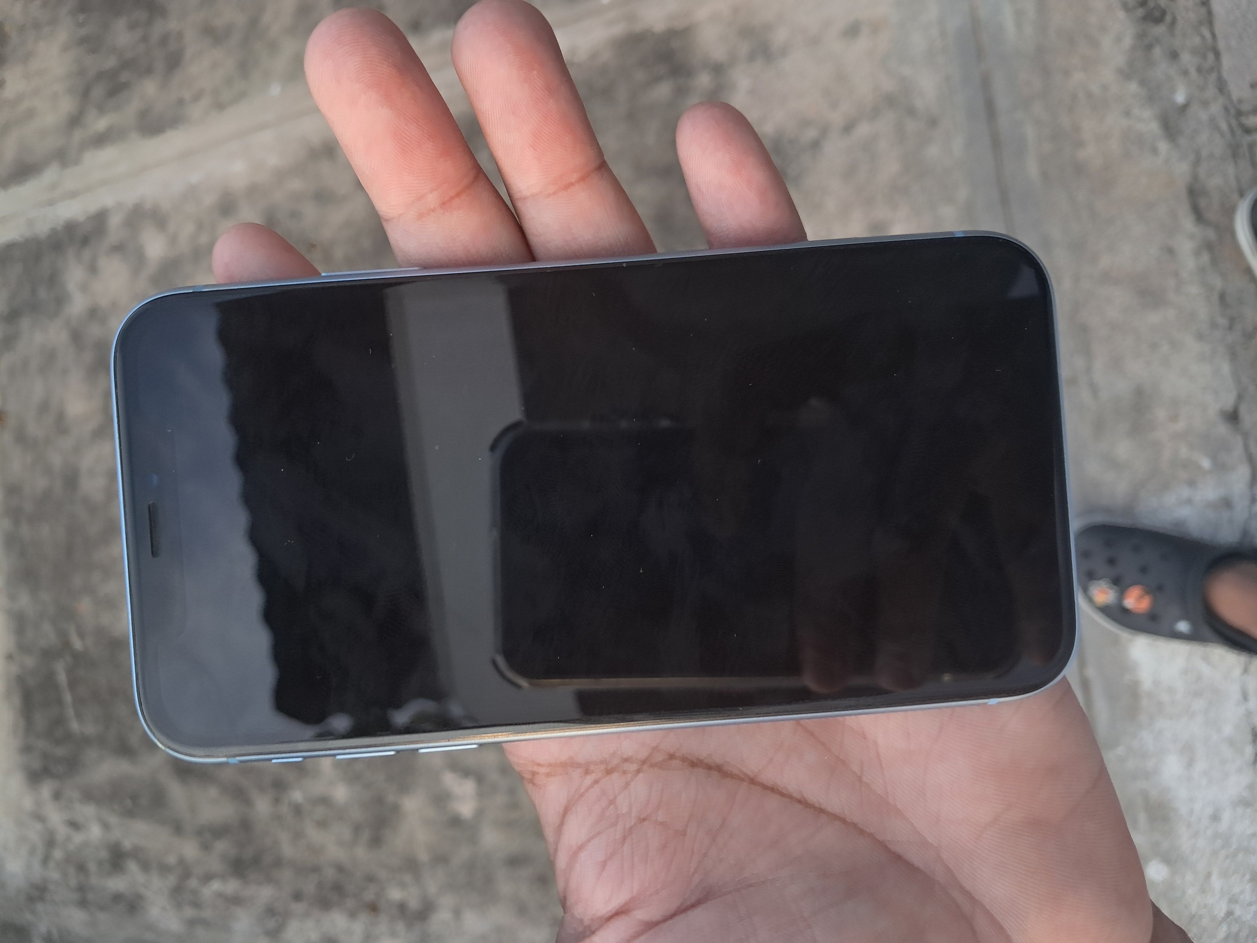 celulares y tabletas - iPhone XR azul para pierza bloqueado por iCloud 128 GB  0