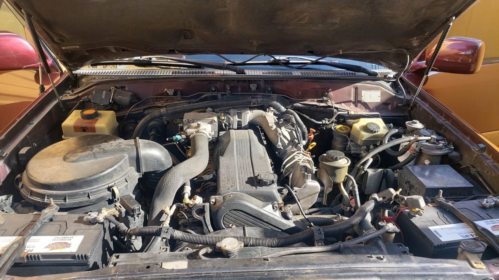 jeepetas y camionetas - Vendo Land Cruiser 2003, ligeramente negociable.  4