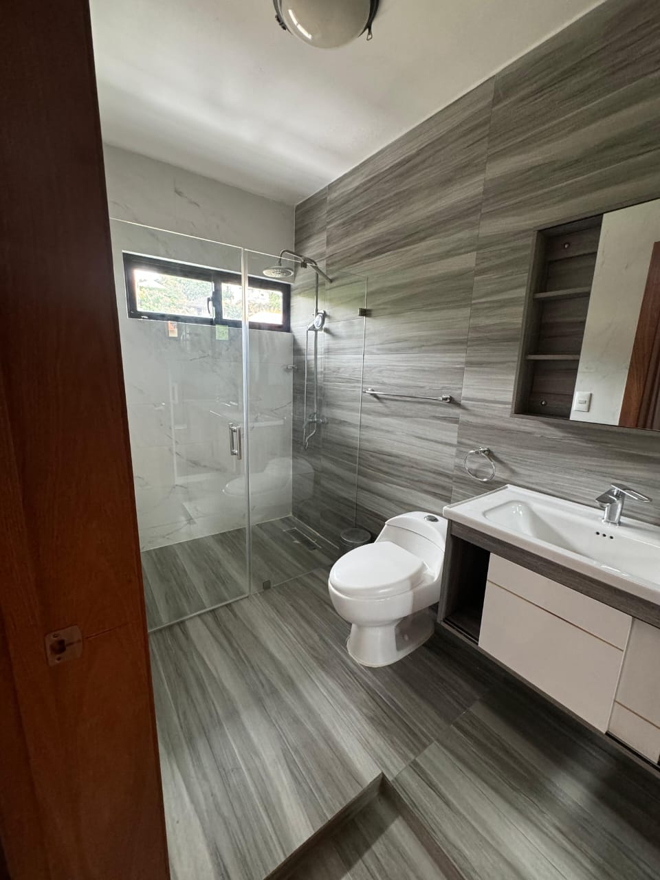 casas - Vendo casa en Arroyo Hondo  3
