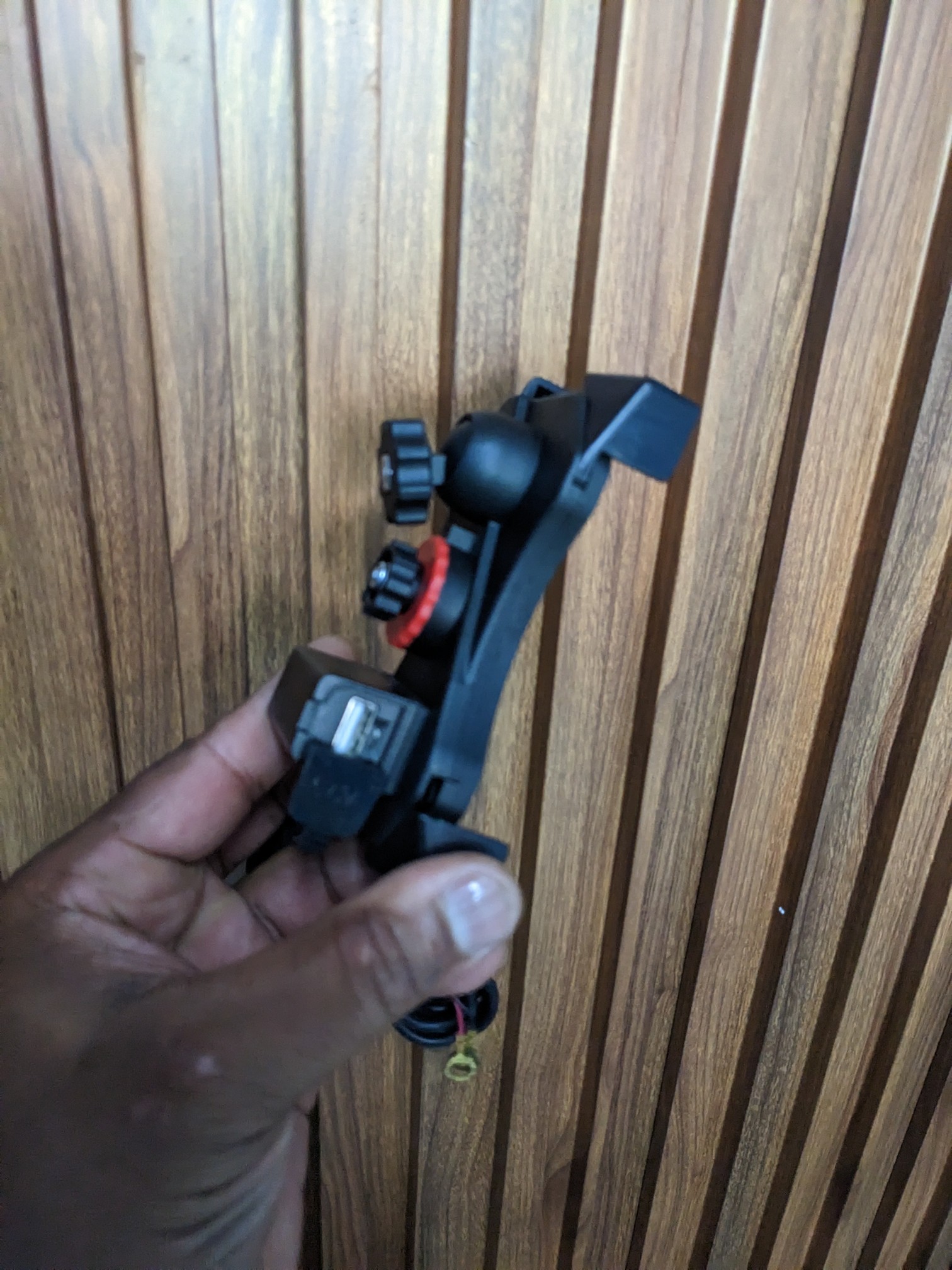 celulares y tabletas - Base para motos con cargador USB  6