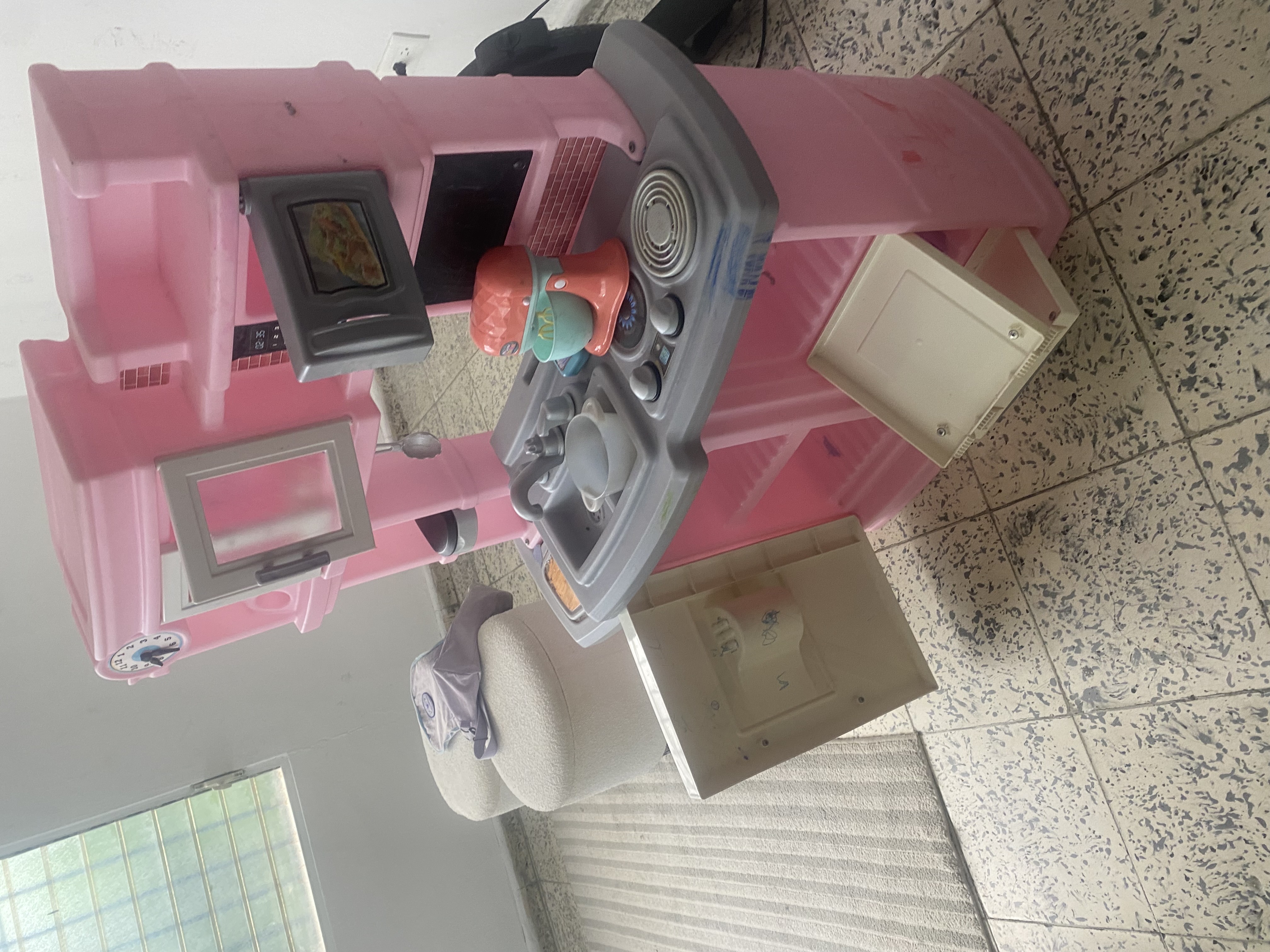 juguetes - KidKraft Cocina de jueguete grande para nińas de 2 a 8 años.  4