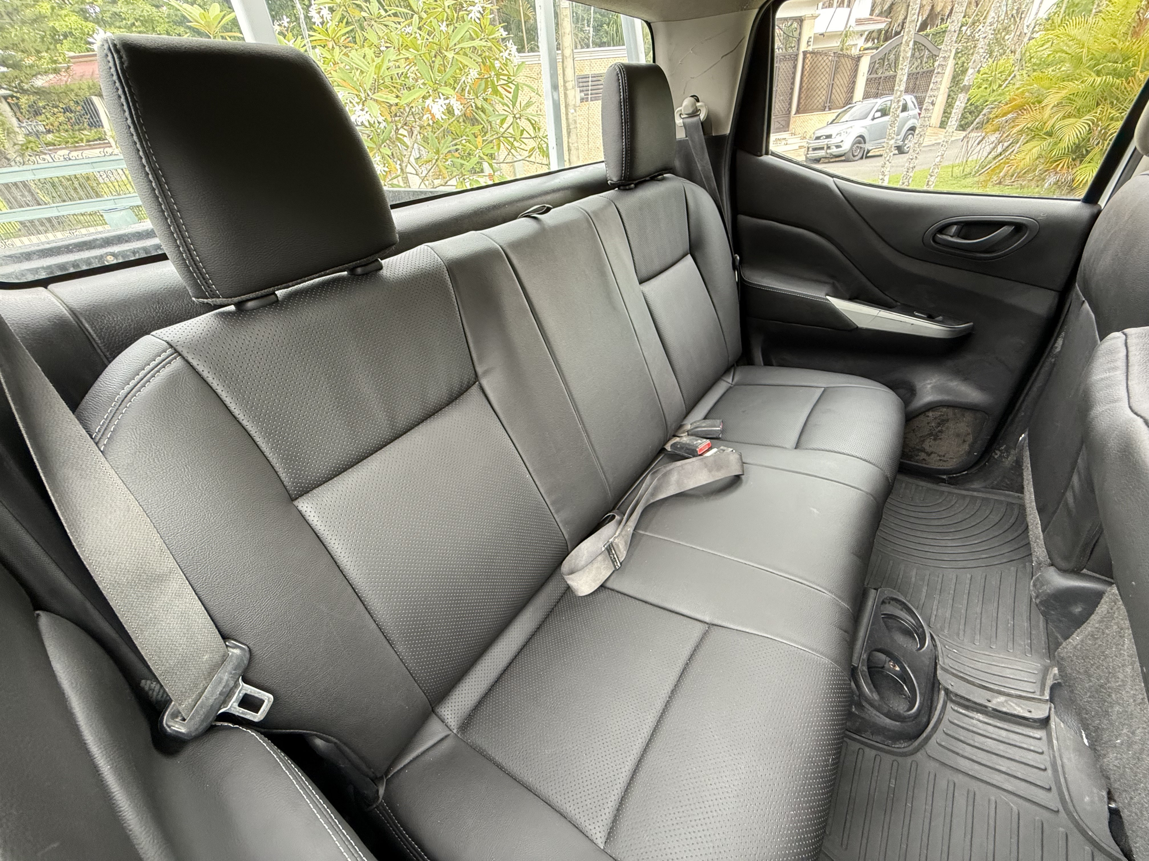 jeepetas y camionetas - Toyota Land Cruiser Prado VXL  8