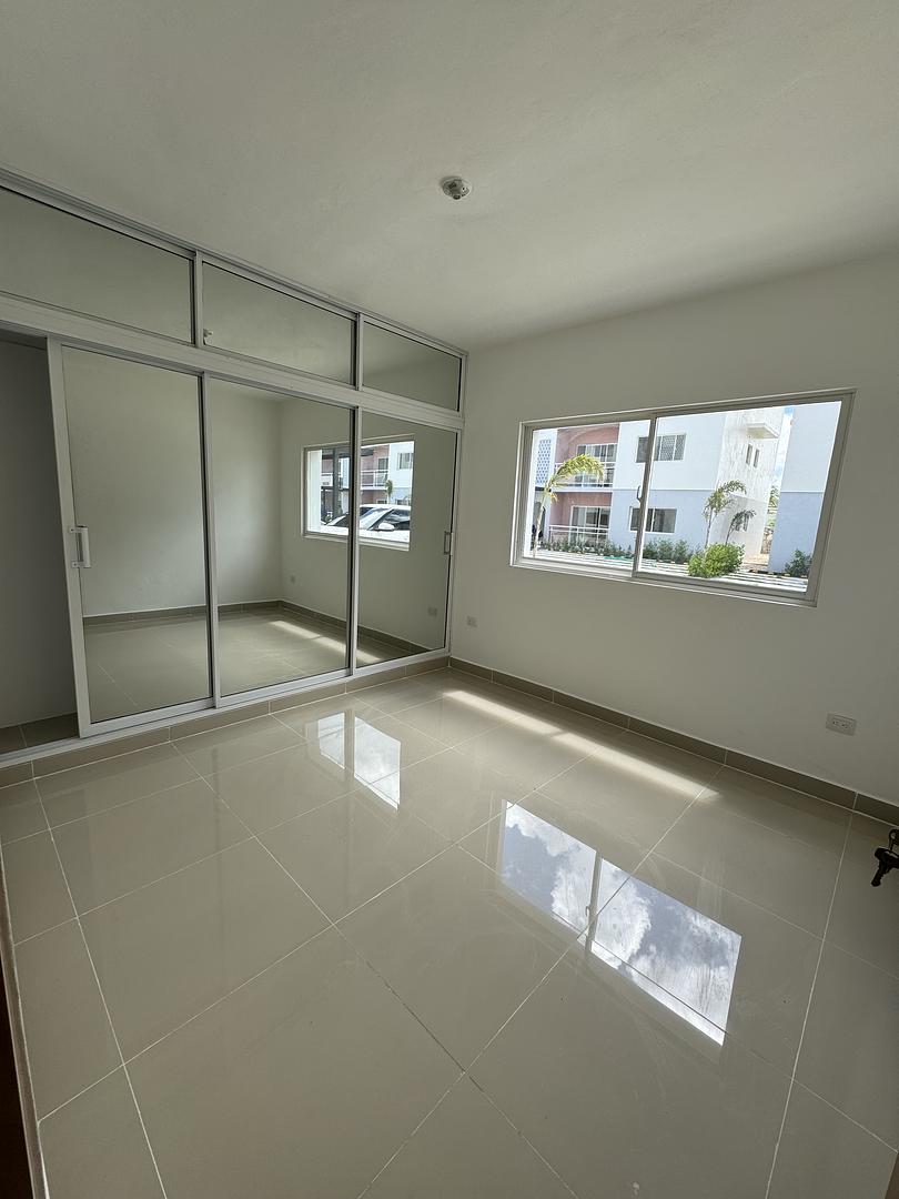 casas vacacionales y villas - Venta o Alquiler - Apt Punta Cana primer nivel  8