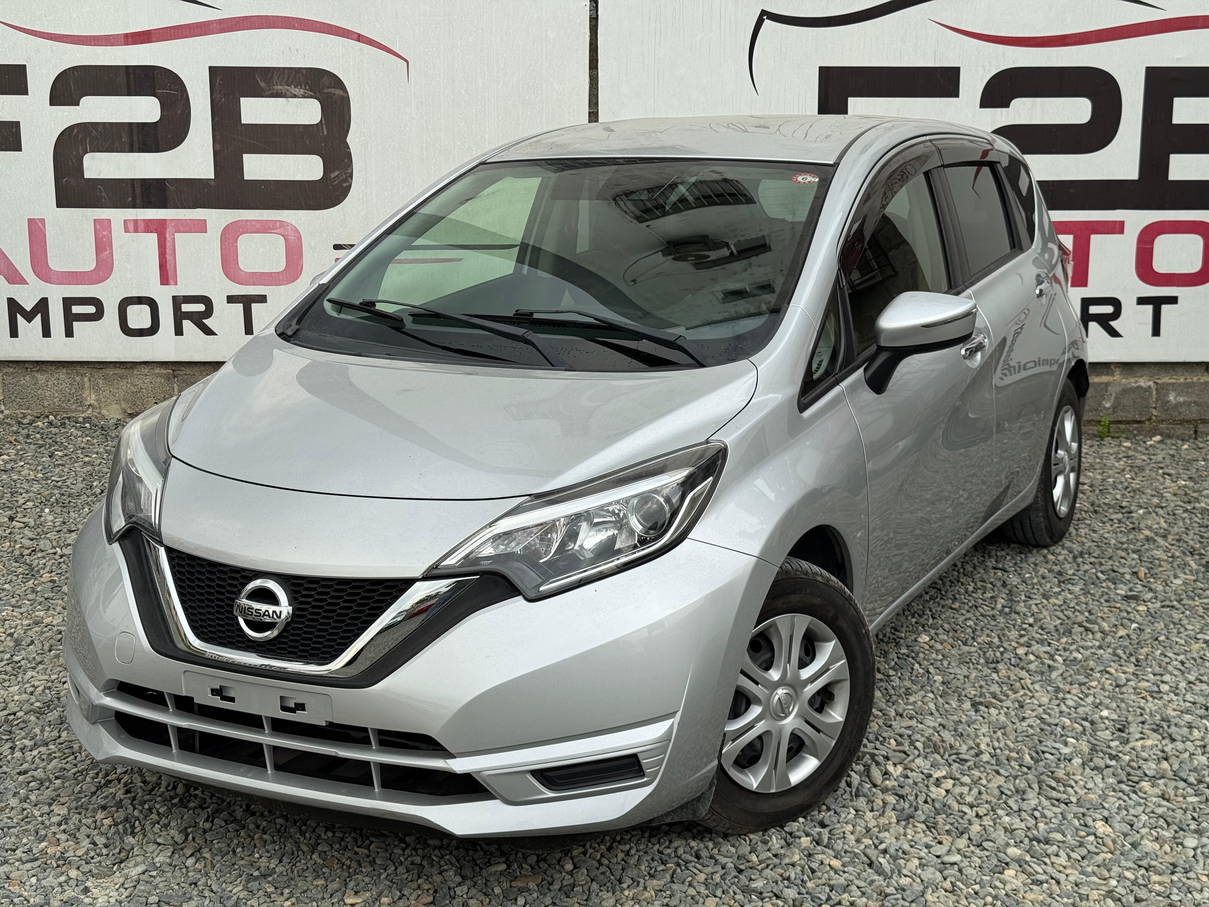 carros - OFERTA NISSAN NOTE- 50 MIL DE INICIAL 0