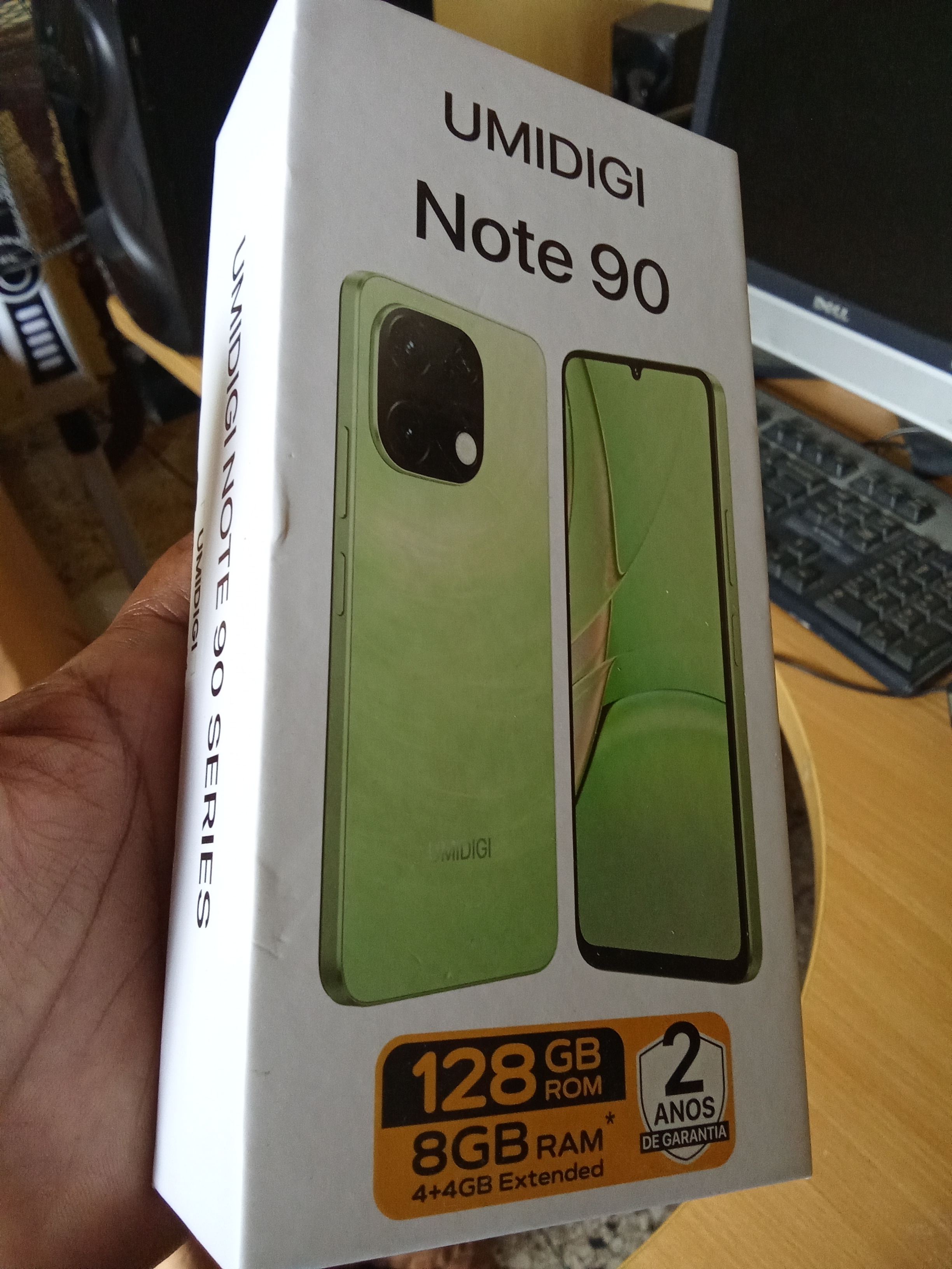 celulares y tabletas - umidigi Note 90 128gb, 8gb de Ram verde con su caja y sus accesorios. 2