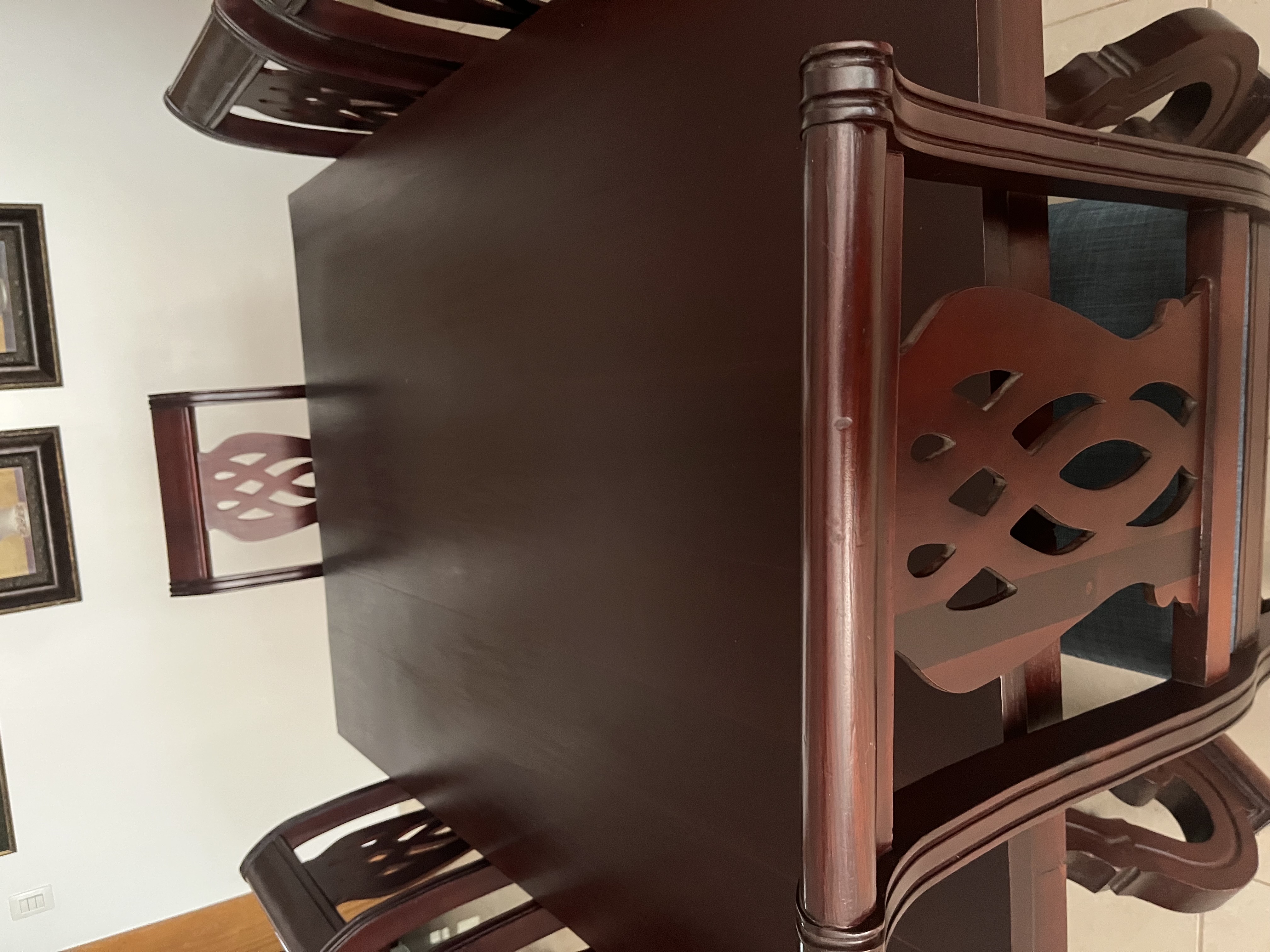 muebles y colchones - Venta juego comedor de caoba de 6 siilas importado