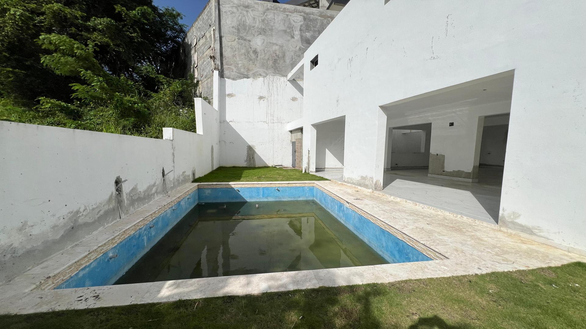 casas - Casa de 2 niveles en Venta en Altos de Arroyo Hondo III 2
