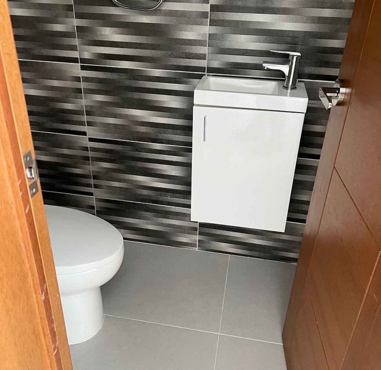 apartamentos - Apartamento en Alquiler con línea blanca, Elegancia,Confort y Ubicación Premium  5