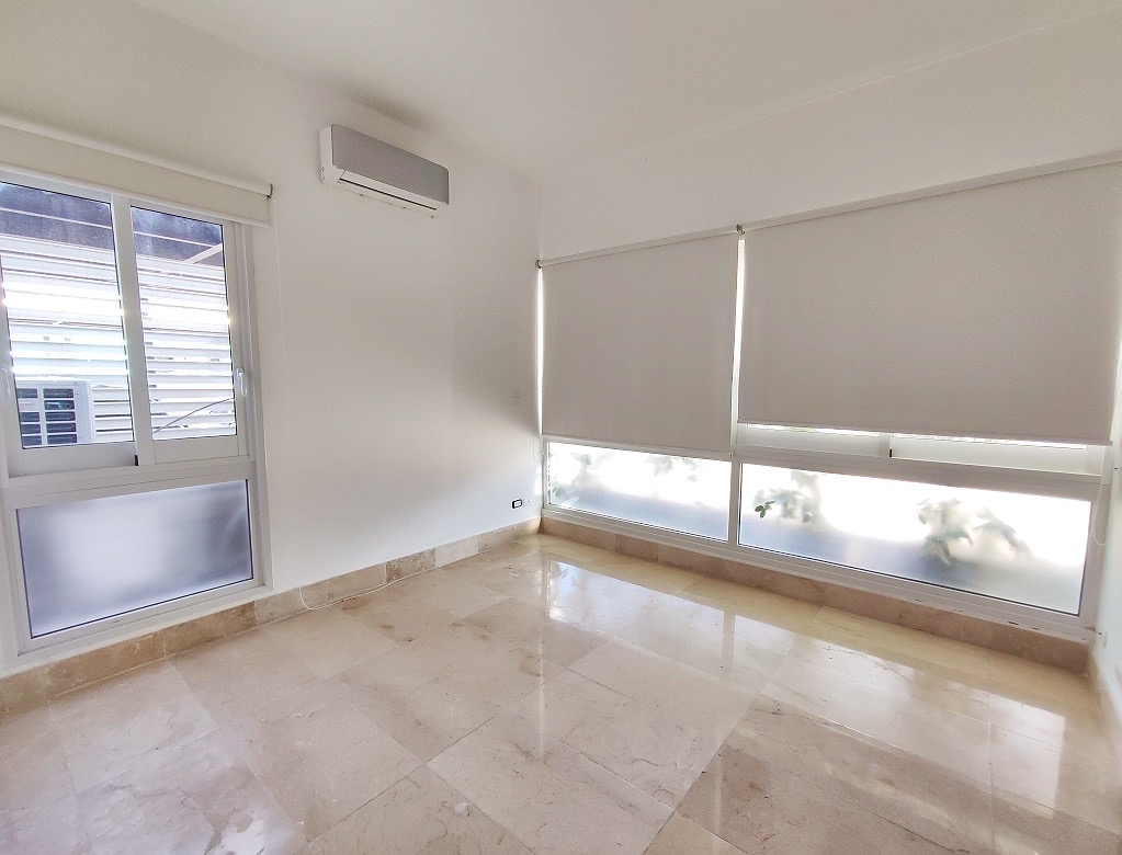 apartamentos - Primer nivel de venta en Los Cerros de Gurabo 2