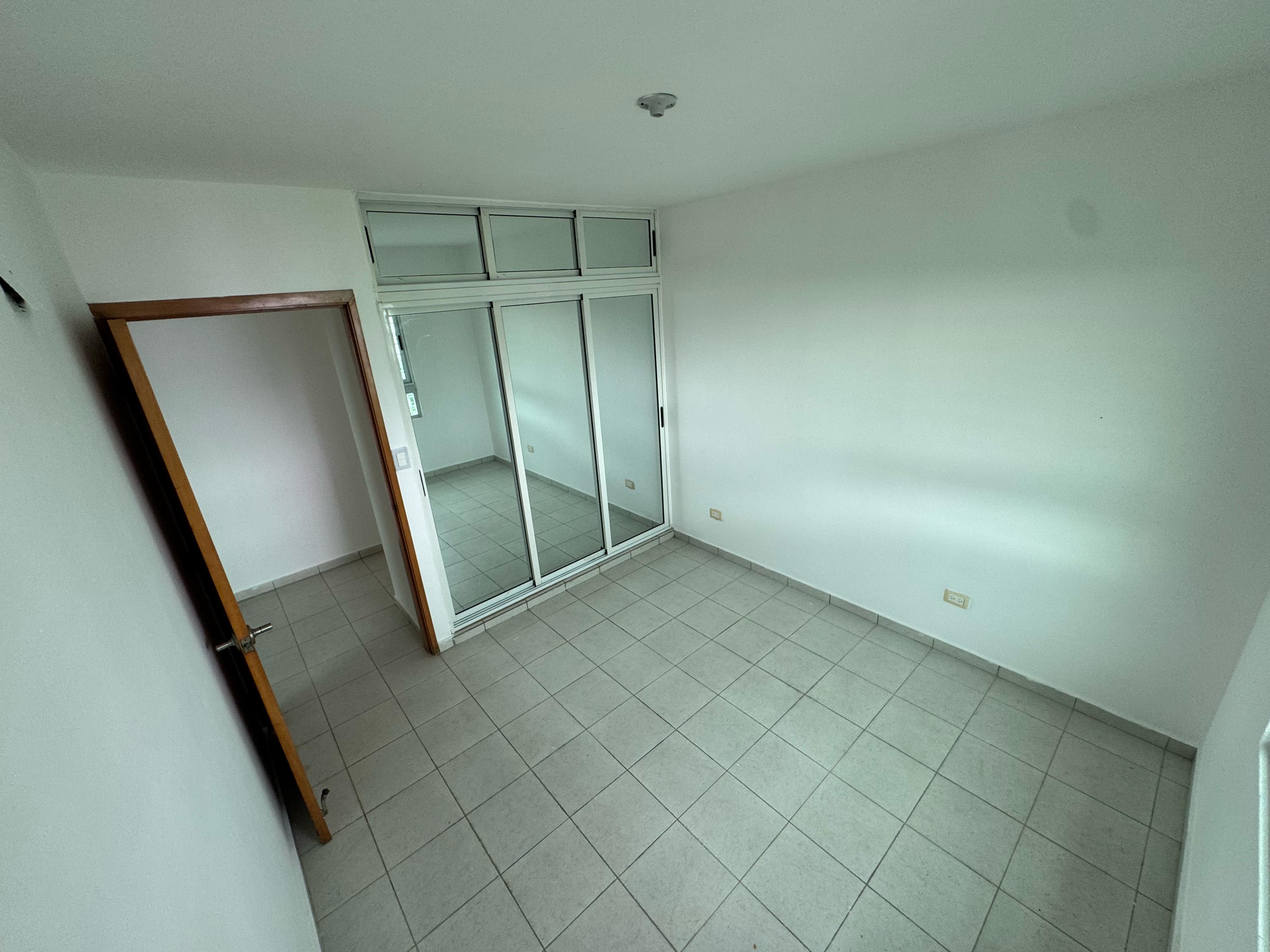 penthouses - Penthouse en venta en el Residencial Jardines del  5