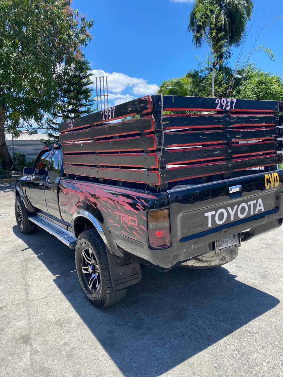 jeepetas y camionetas - Toyota hilux 1992 7