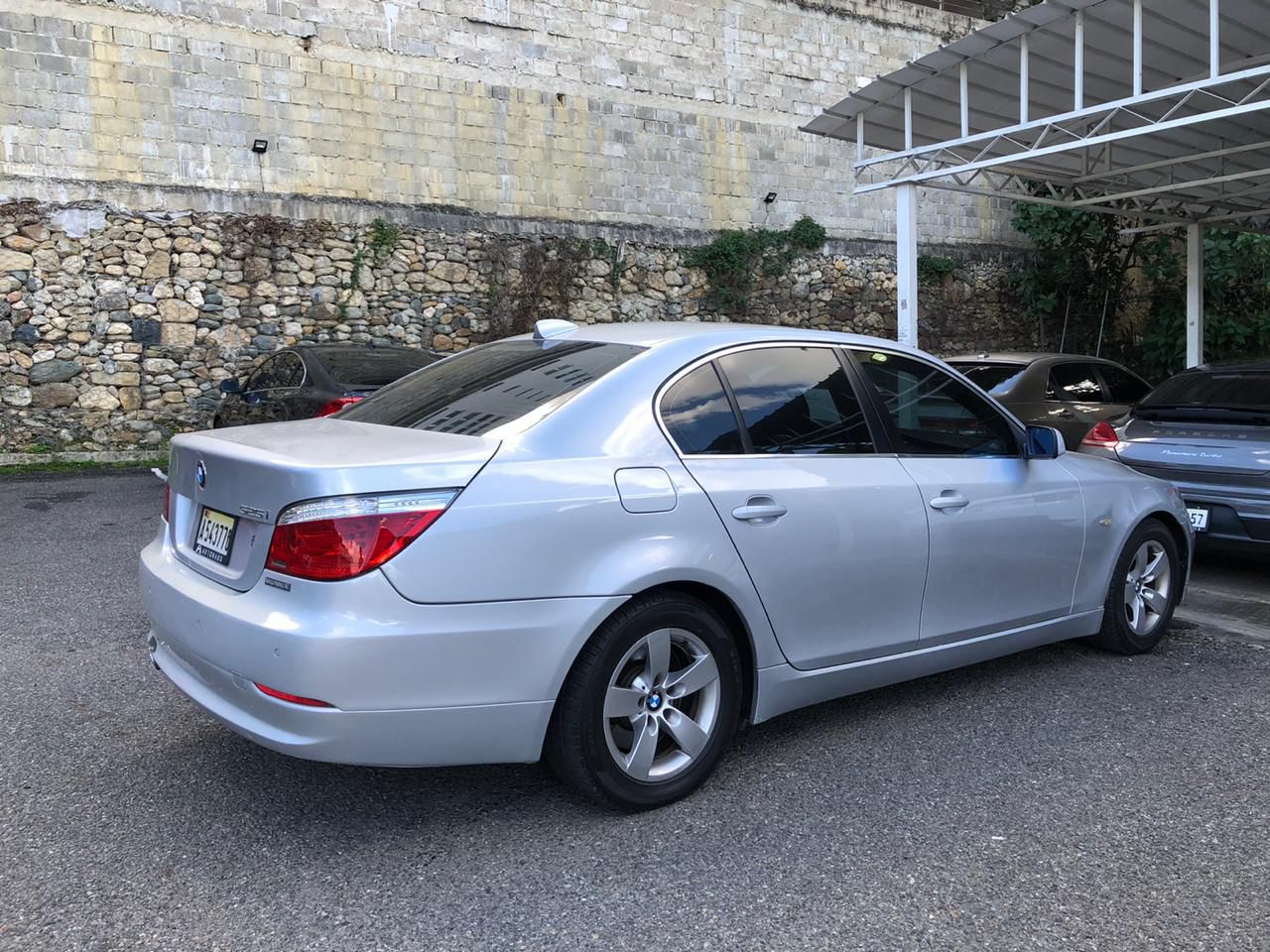 carros - bmw 525i 2009 0