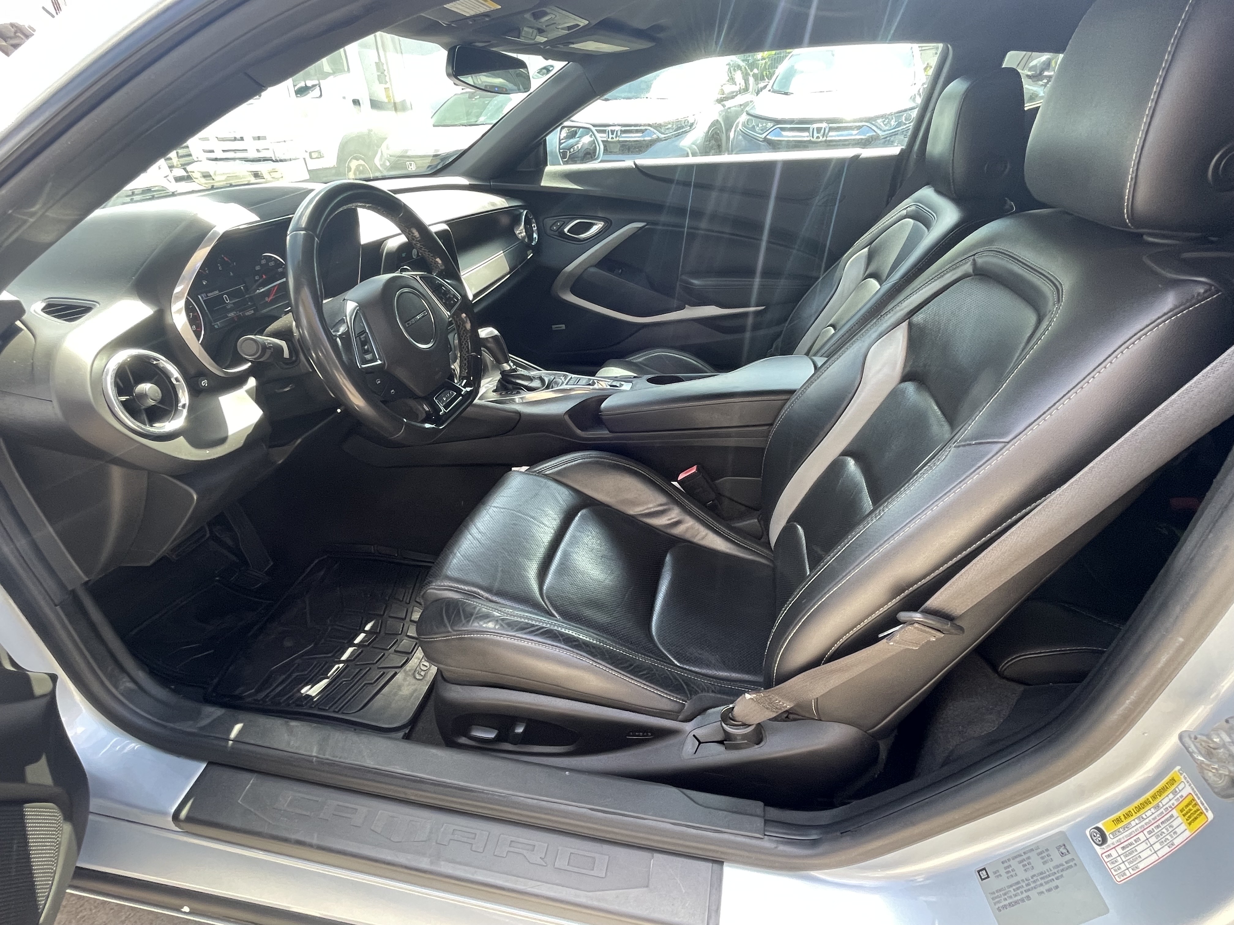 carros - Vendo en Super buen precio, llámame  7