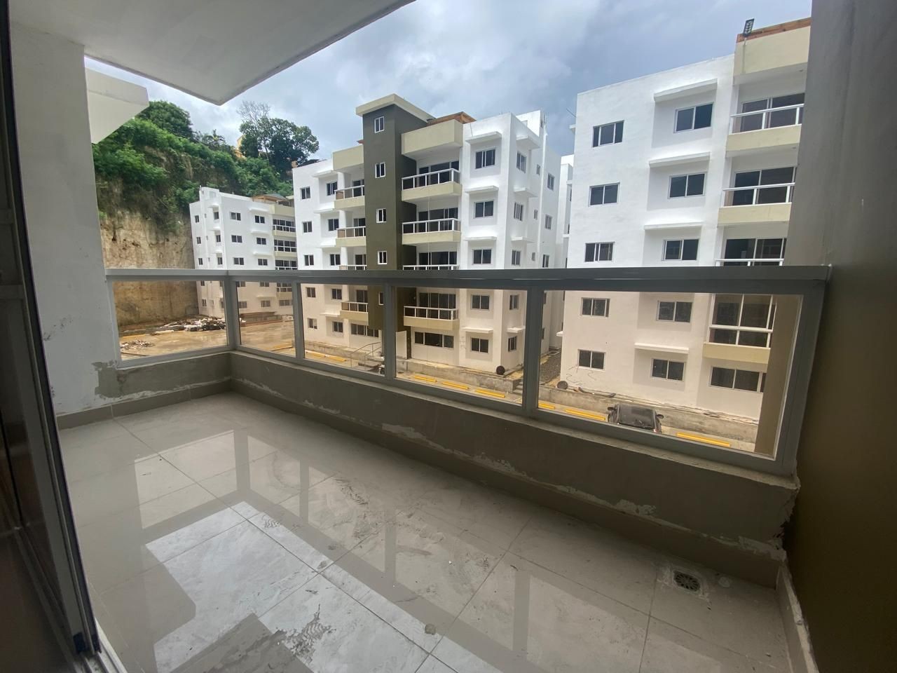 apartamentos - Cuesta Brava 2 habitaciones 2 baños 1 parqueo balcon 4