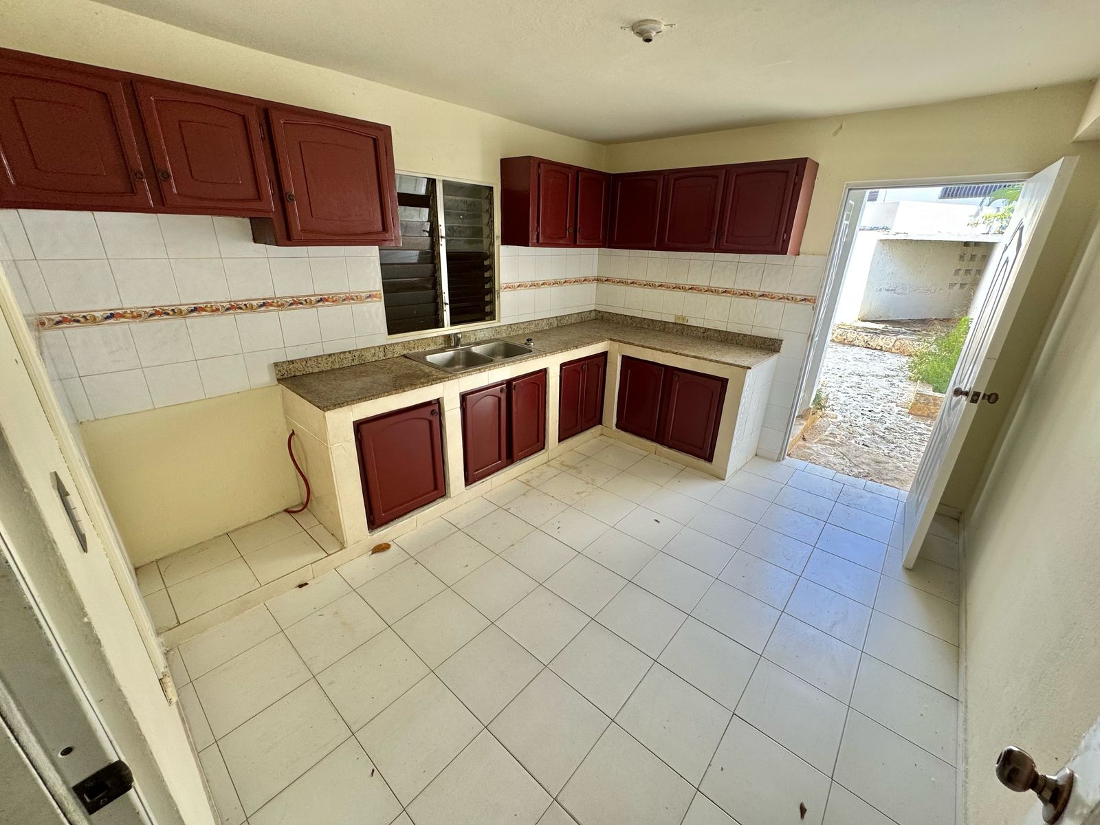 casas - Casa en Alquiler LOS CACICAZGOS  8