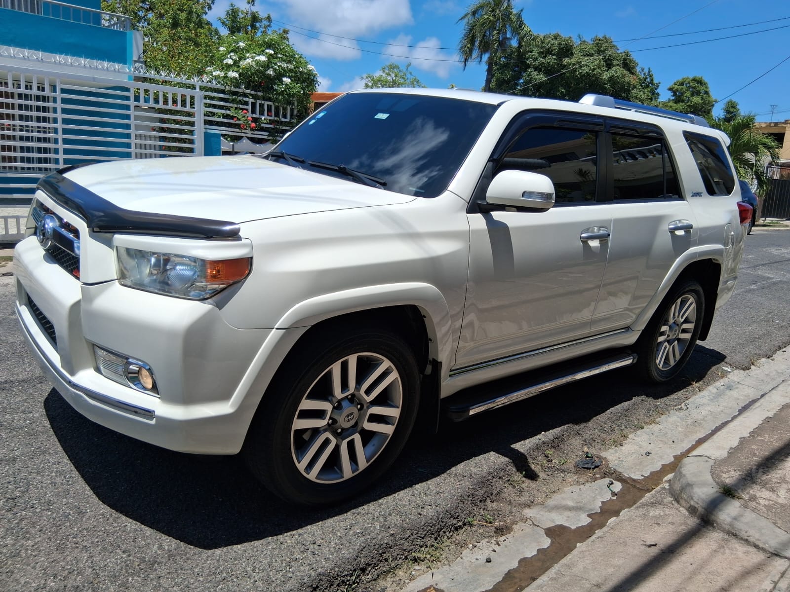 jeepetas y camionetas - Toyota 4Runner 2010 Limited 4x4 nueva sin detalles 7