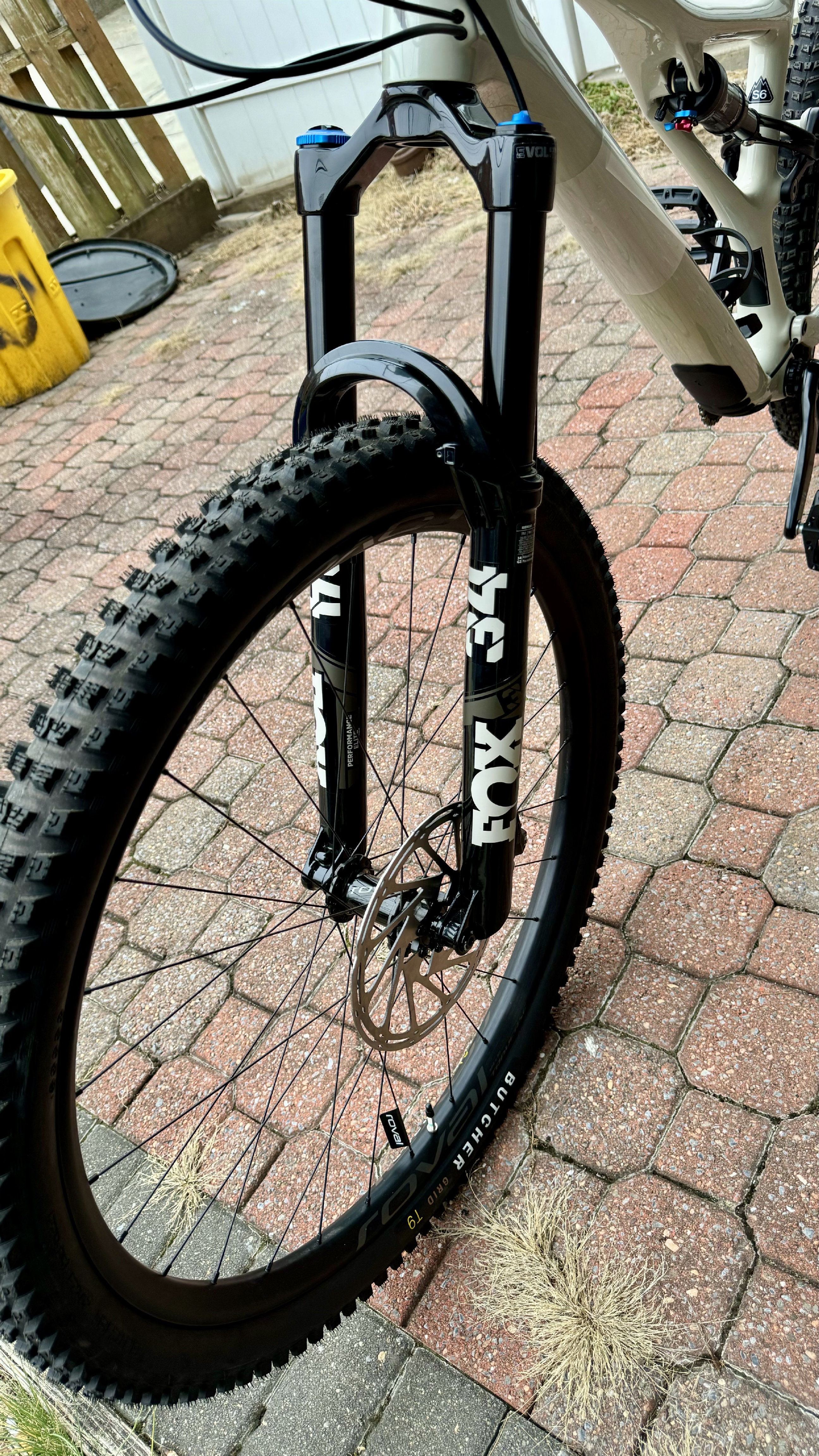 bicicletas y accesorios - Specialized stumpjumper expert 2022 carbón 29 nueva 3,400 DLS 5
