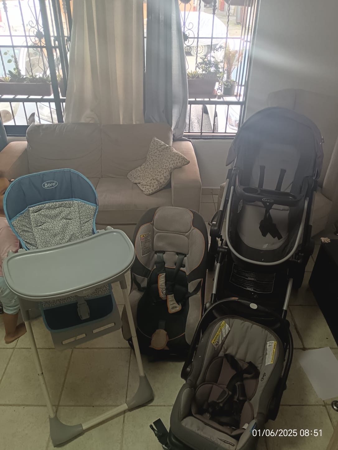 coches y sillas - aprovecha la oportudidad de equipar a tu hereder@. llévatelo todo de un fuetazo. 5