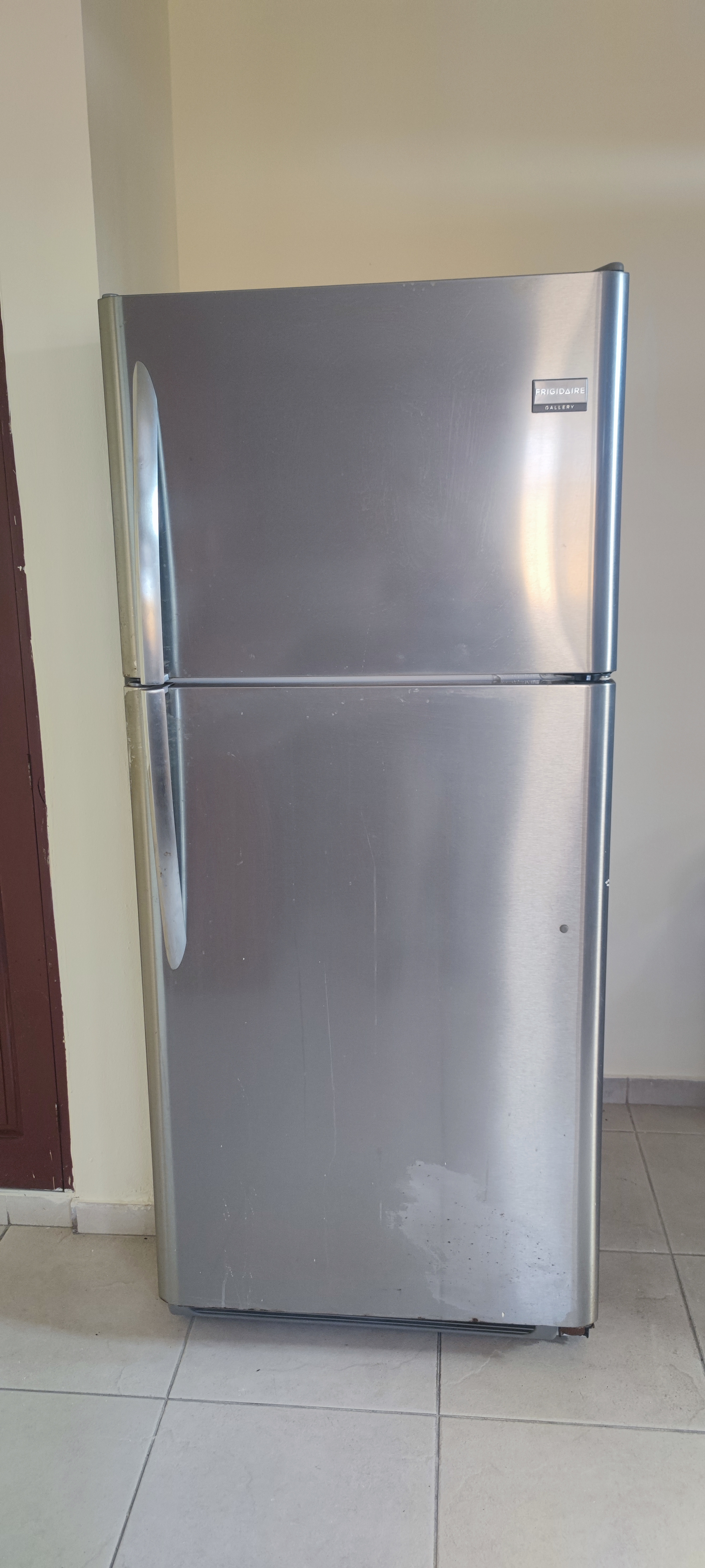 electrodomesticos - De oportunidad Nevera Frigidaire 20 pies 0