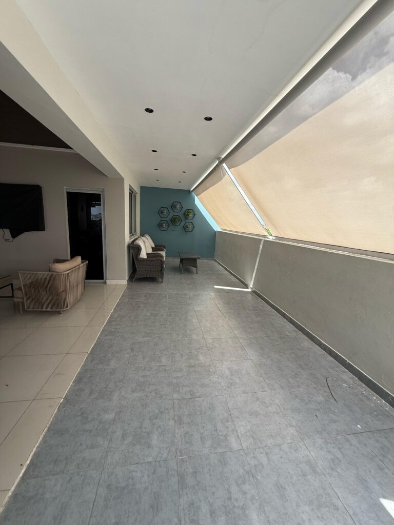 apartamentos - 2725- APTO. EN EL MILLÓN, STO. DGO.  8