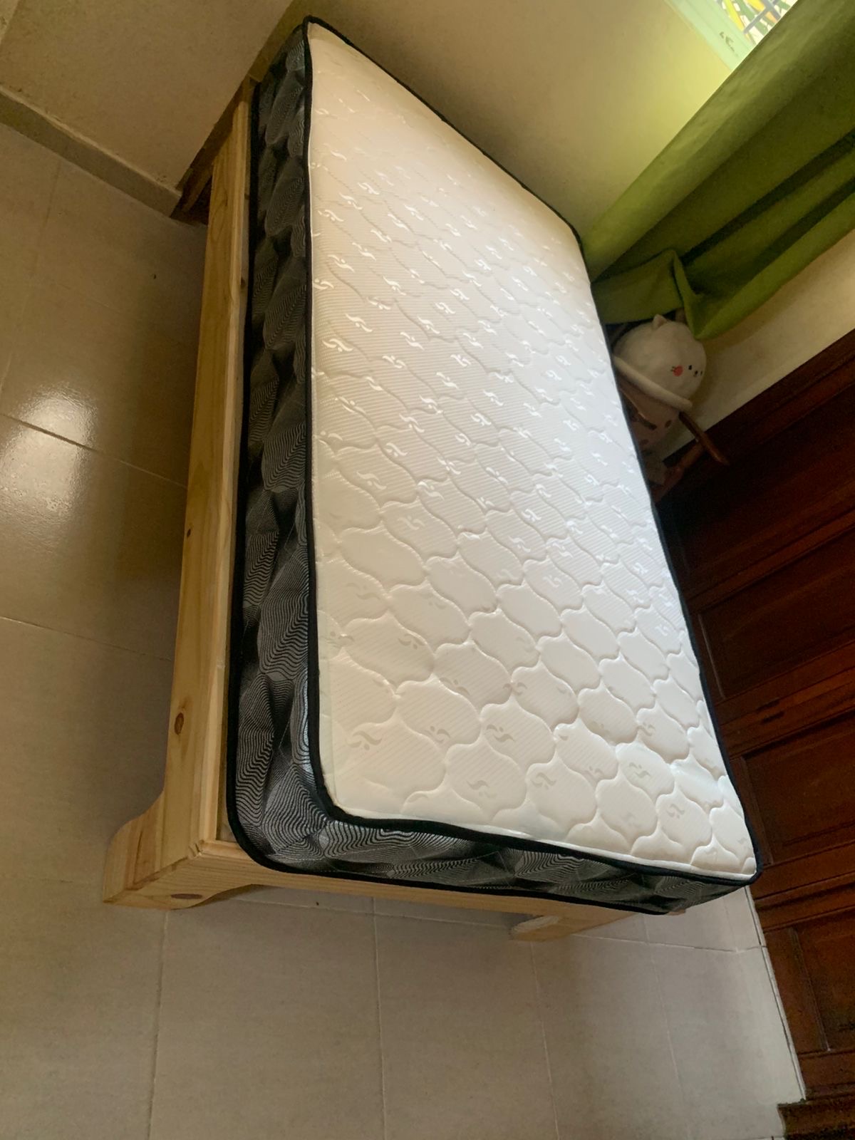 muebles y colchones - Base de cama y colchón  0