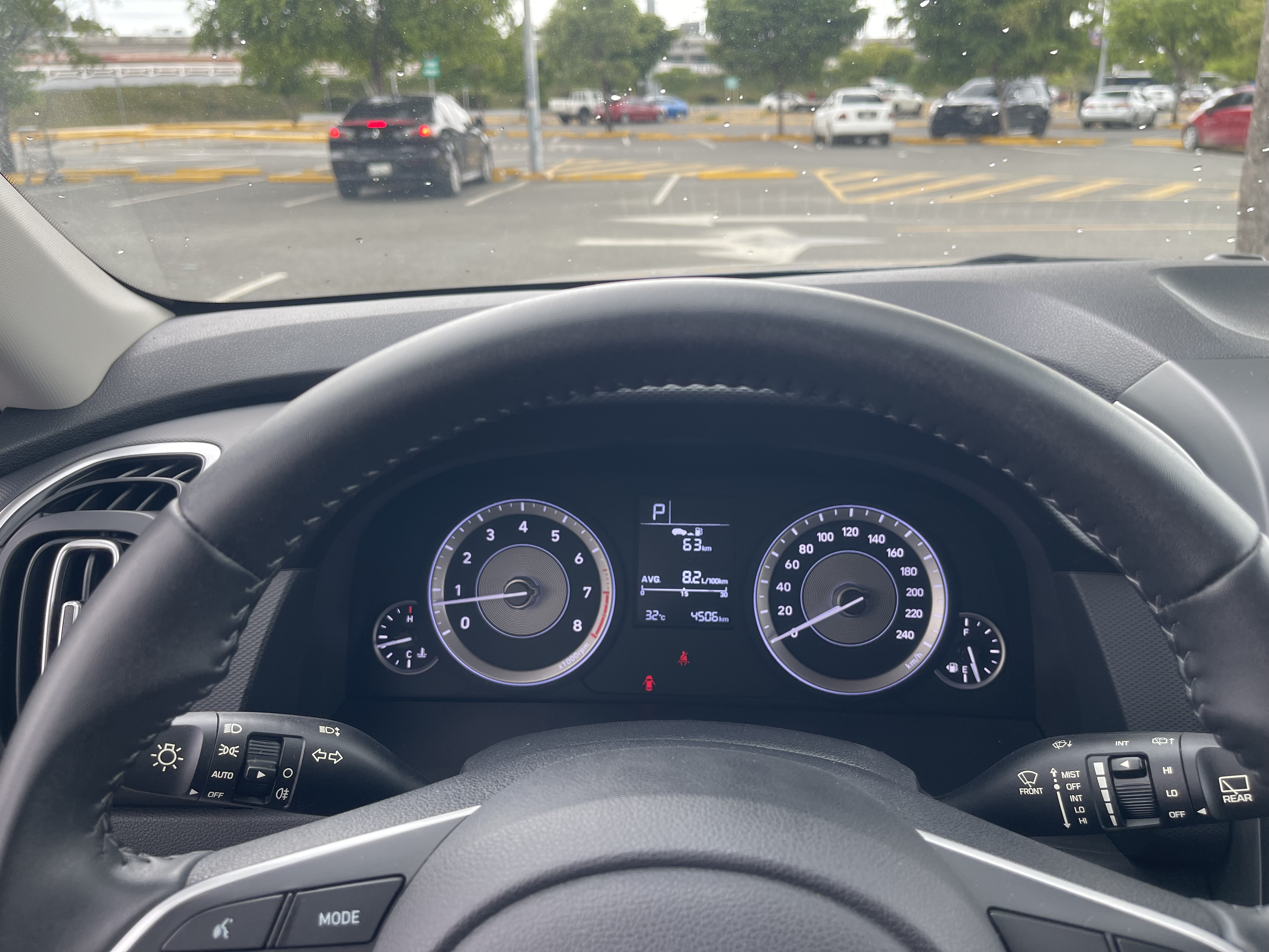 jeepetas y camionetas - Hyundai Cantus 2023 (usada) 4,506KM 8