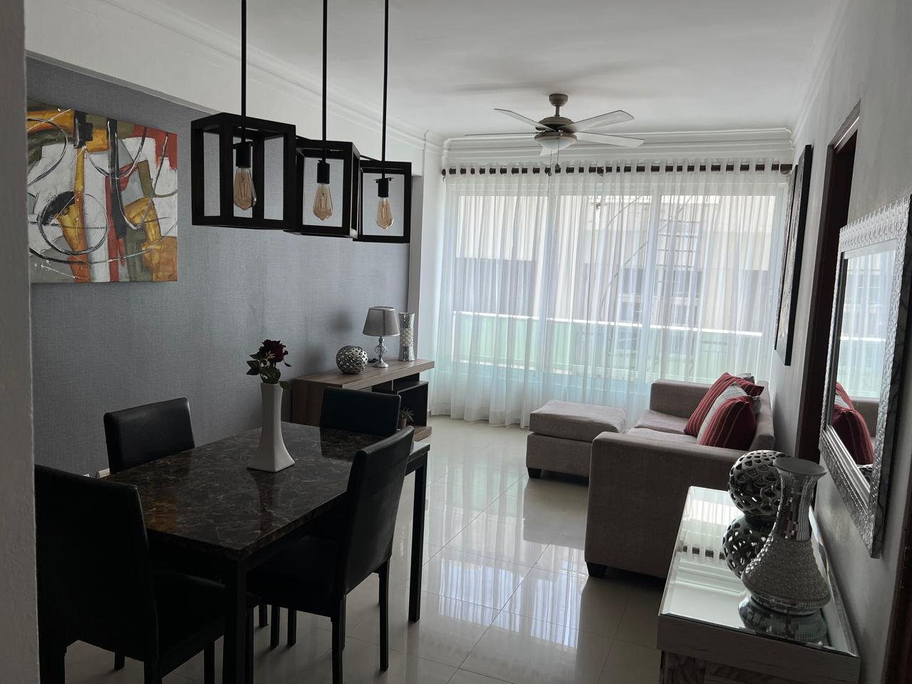 apartamentos - Alquiler apartamento amueblado GAZCUE 1