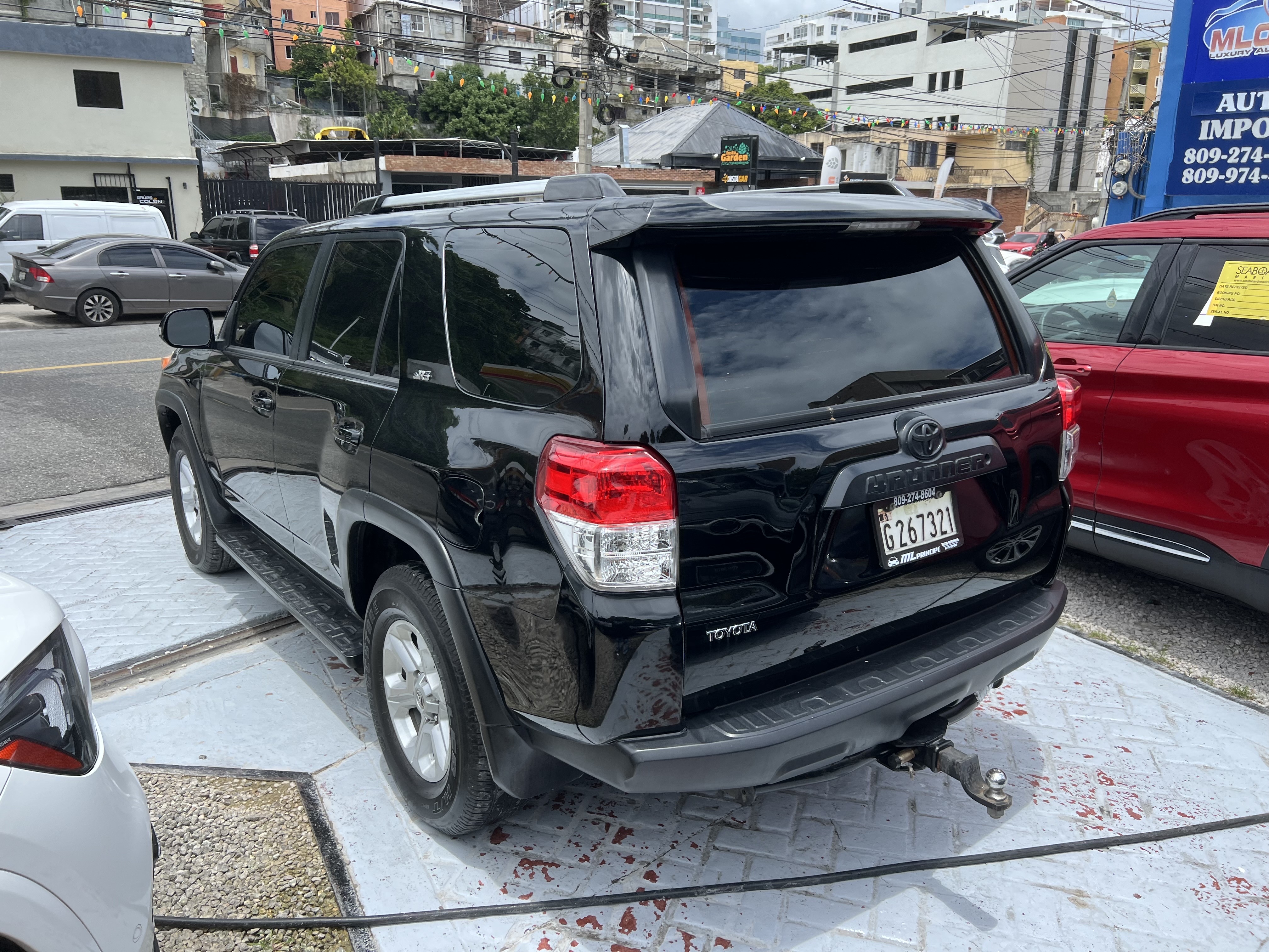 jeepetas y camionetas - Toyota 4Runner 2012 SR5 3 filas  5