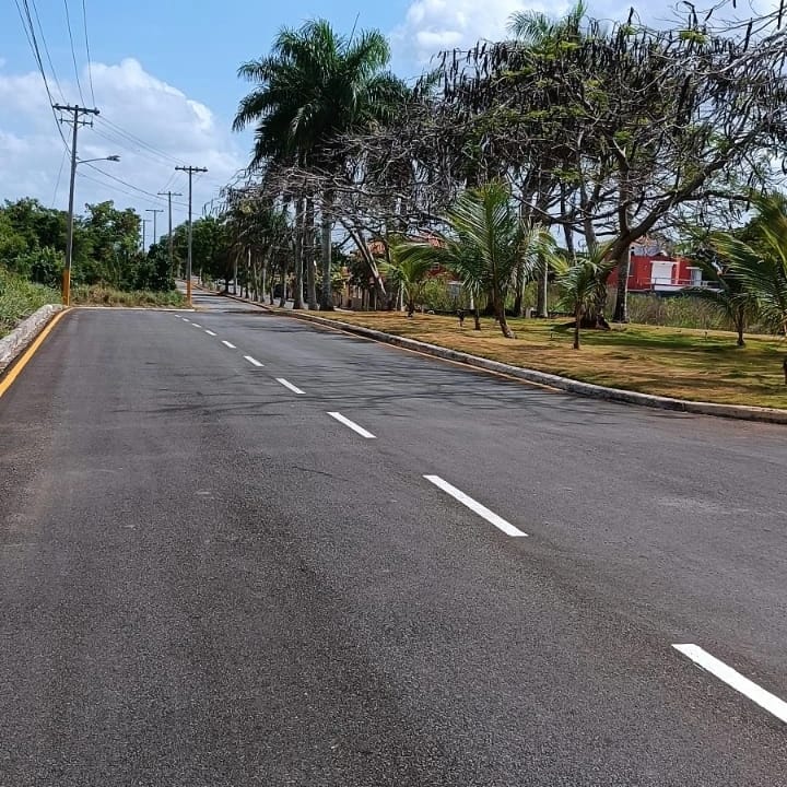 solares y terrenos - Solares en la avenida las Américas 5ta etapa Brisamar Santo Domingo