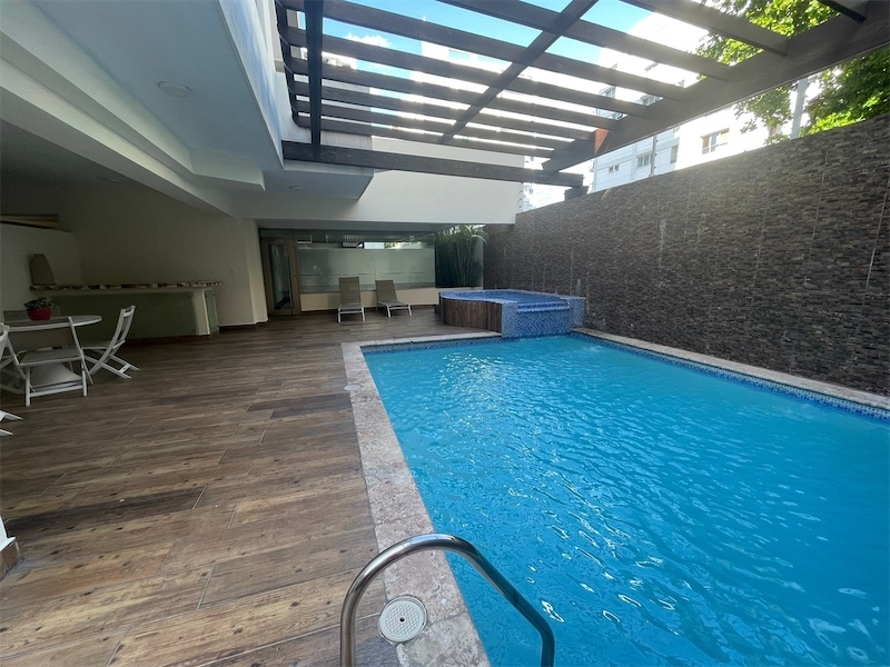 apartamentos - Venta de apartamento de 266mts ubicado en naco distrito nacional 0