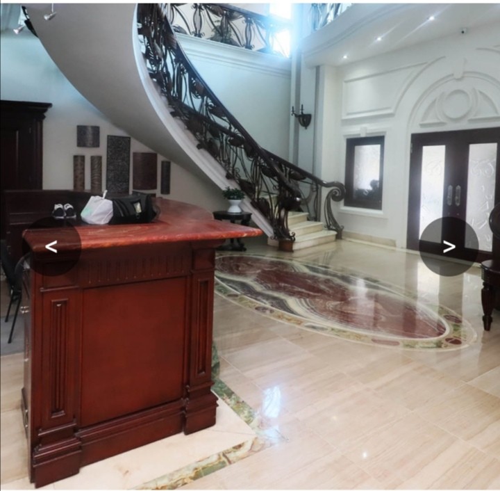 apartamentos - Se vende apartamento de lujo en la Esperilla
 U$S600,000
375.34 m²
3 Hab 1