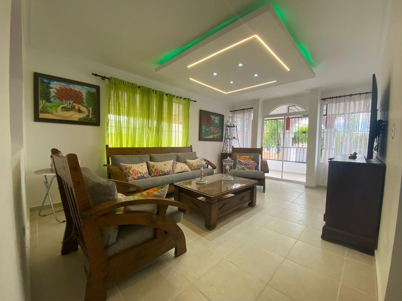 casas - CASA EN VENTA EN LOS JARDINES DEL NORTE, SANTIAGO. 4