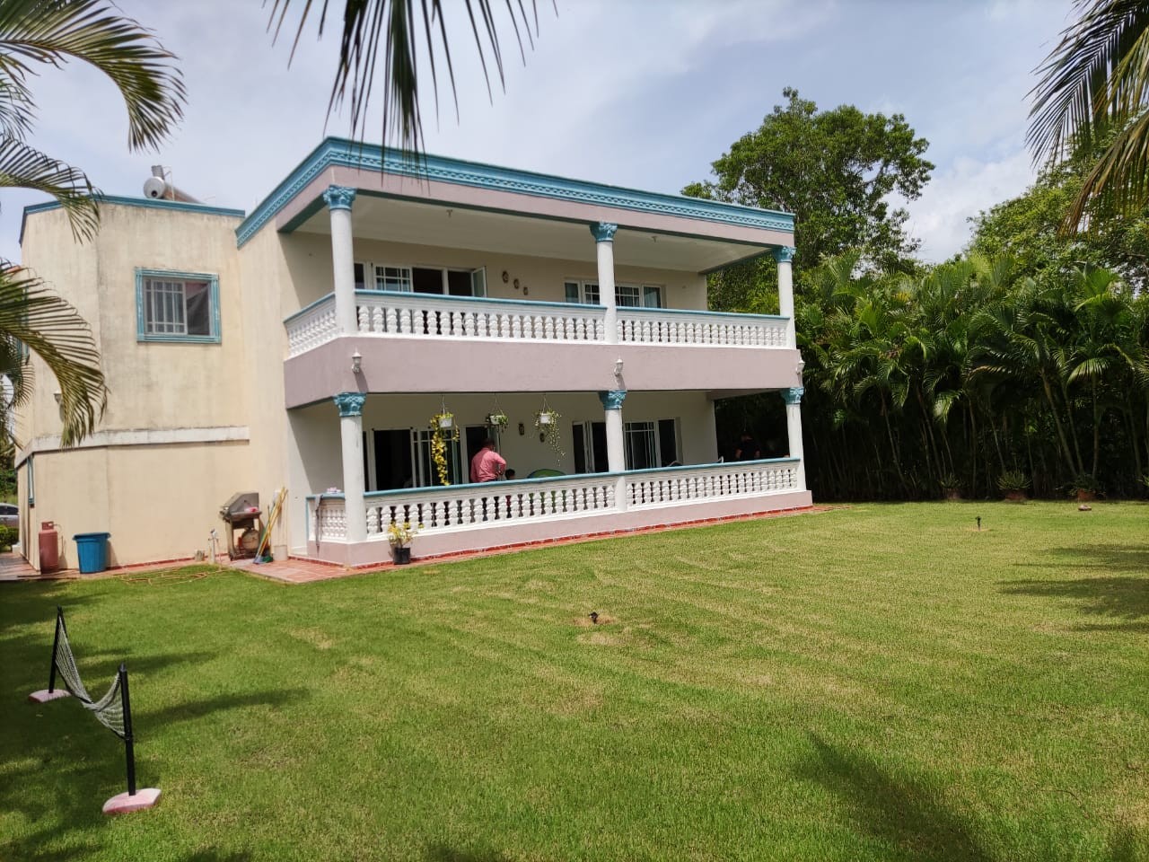 casas vacacionales y villas - Vendo Esta Grandiosa Villa en Metro Country Club 8