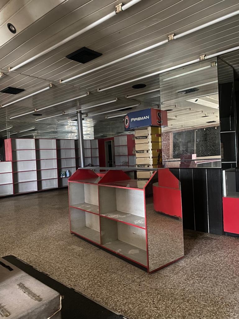 oficinas y locales comerciales - Nave y/o local en venta y renta en Av. Mella  5