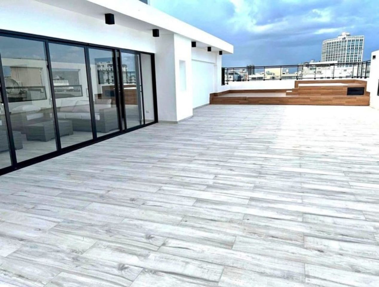 apartamentos - Apartamento en renta en Evaristo Morales  3