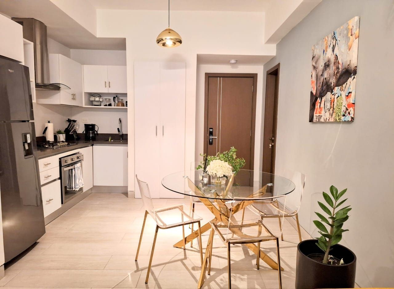 apartamentos - Bella Vista amueblado 1 habitacion 1.5 banos 1parqueo 0