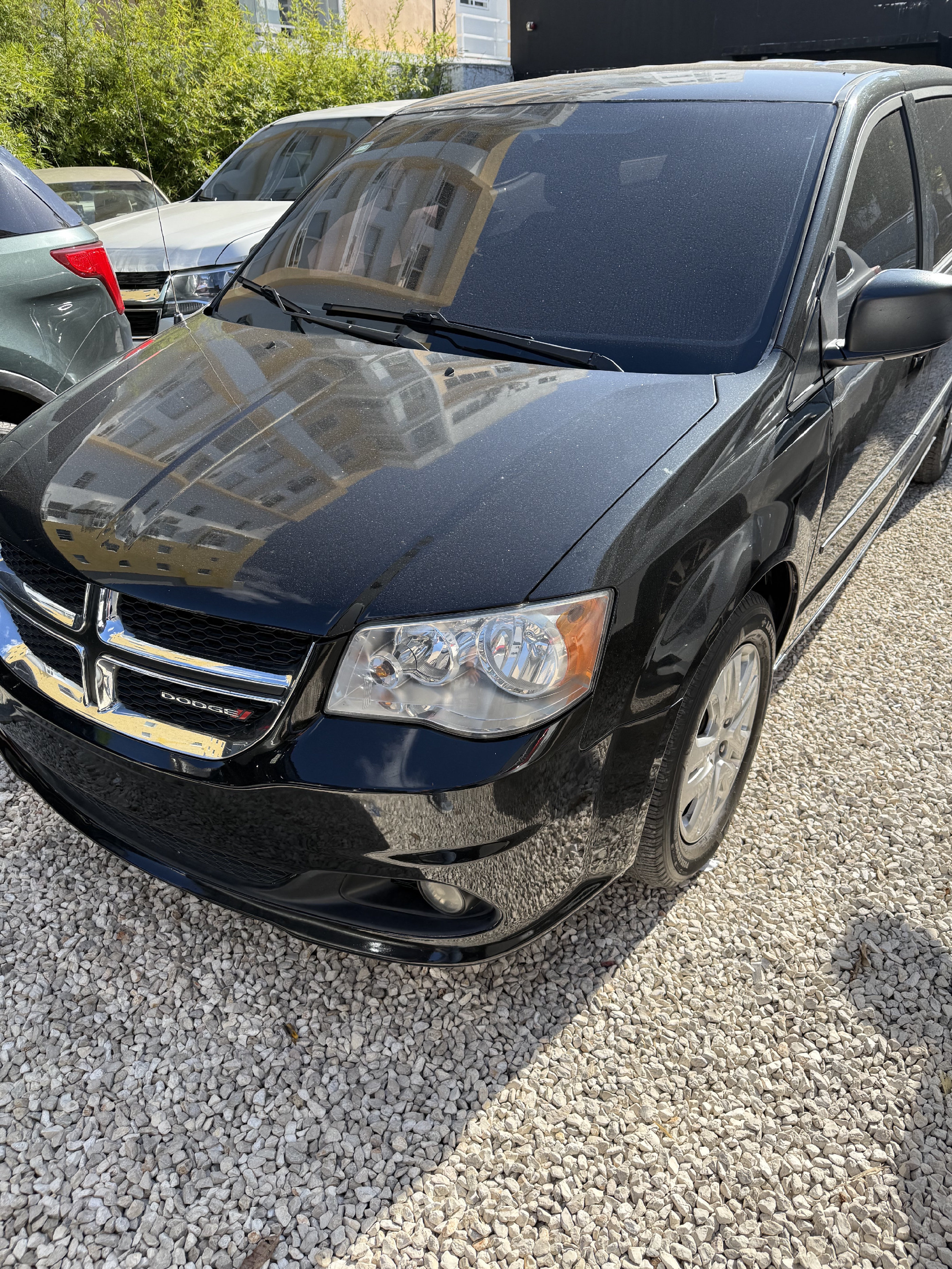 jeepetas y camionetas - se vende Dodge Caravan 2017  1