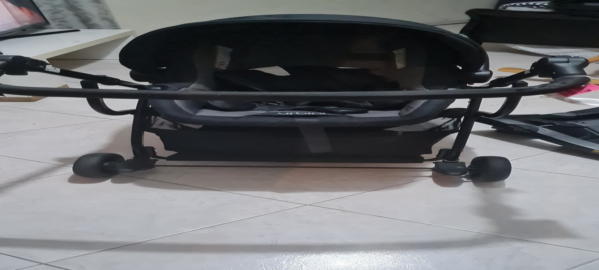 coches y sillas - Coche urbini 6 posiciones y silla carro 2