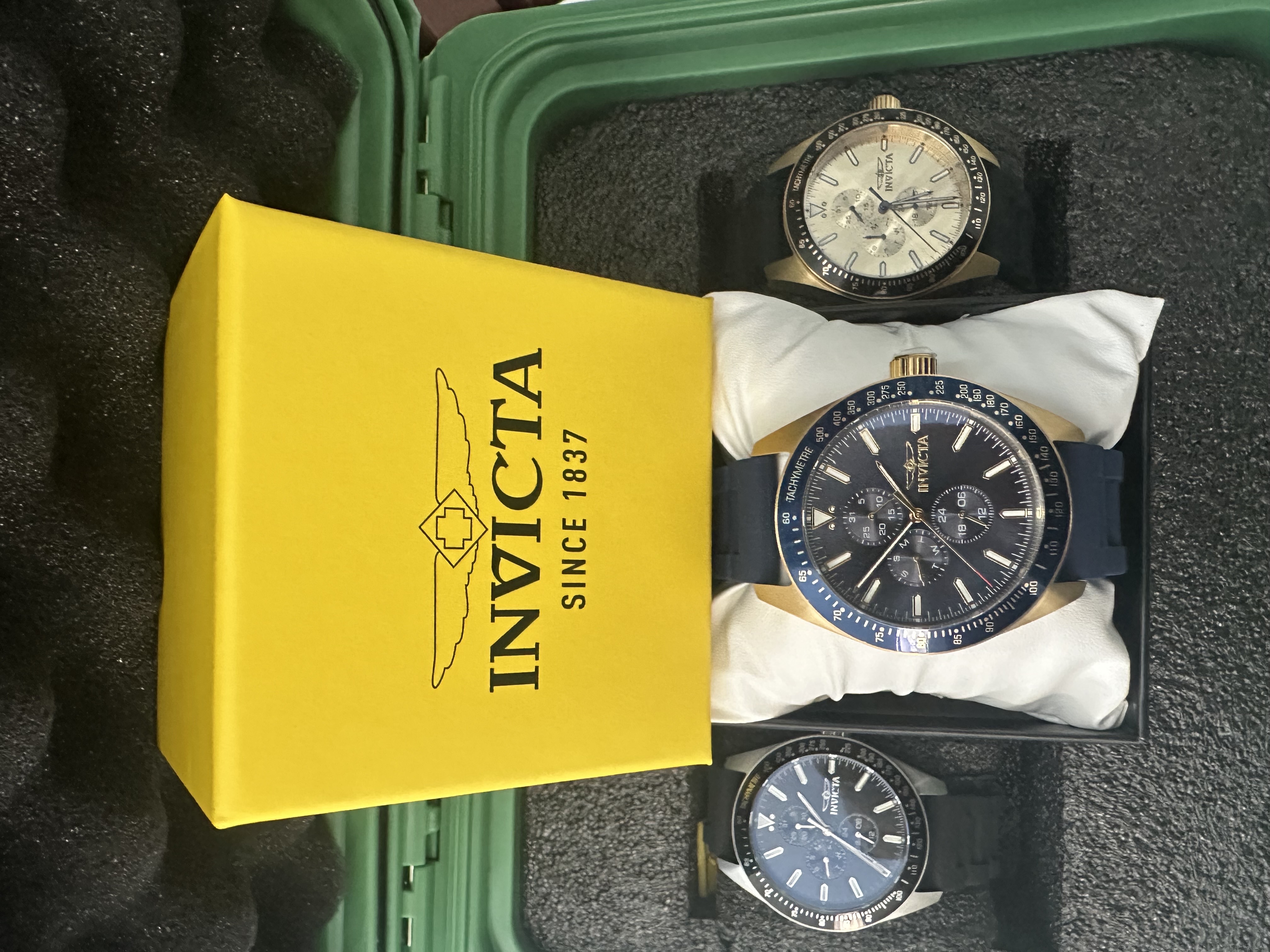 joyas, relojes y accesorios - Reloj Invicta Aviator 100% Original. Incluye caja, factura y garantía.  0