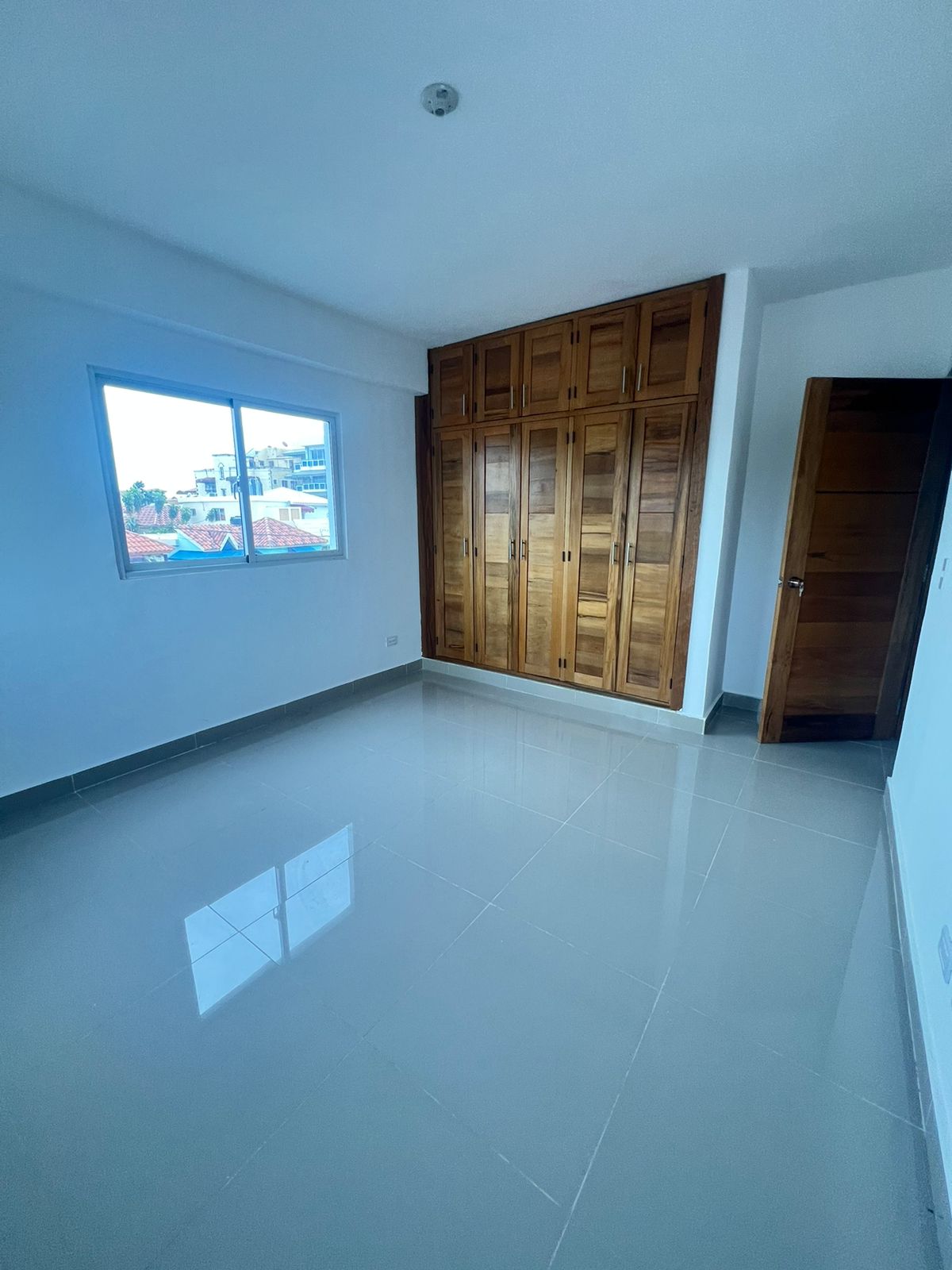 apartamentos - Venta de Apartamento en los Tres Ojos 2 Nivel  7