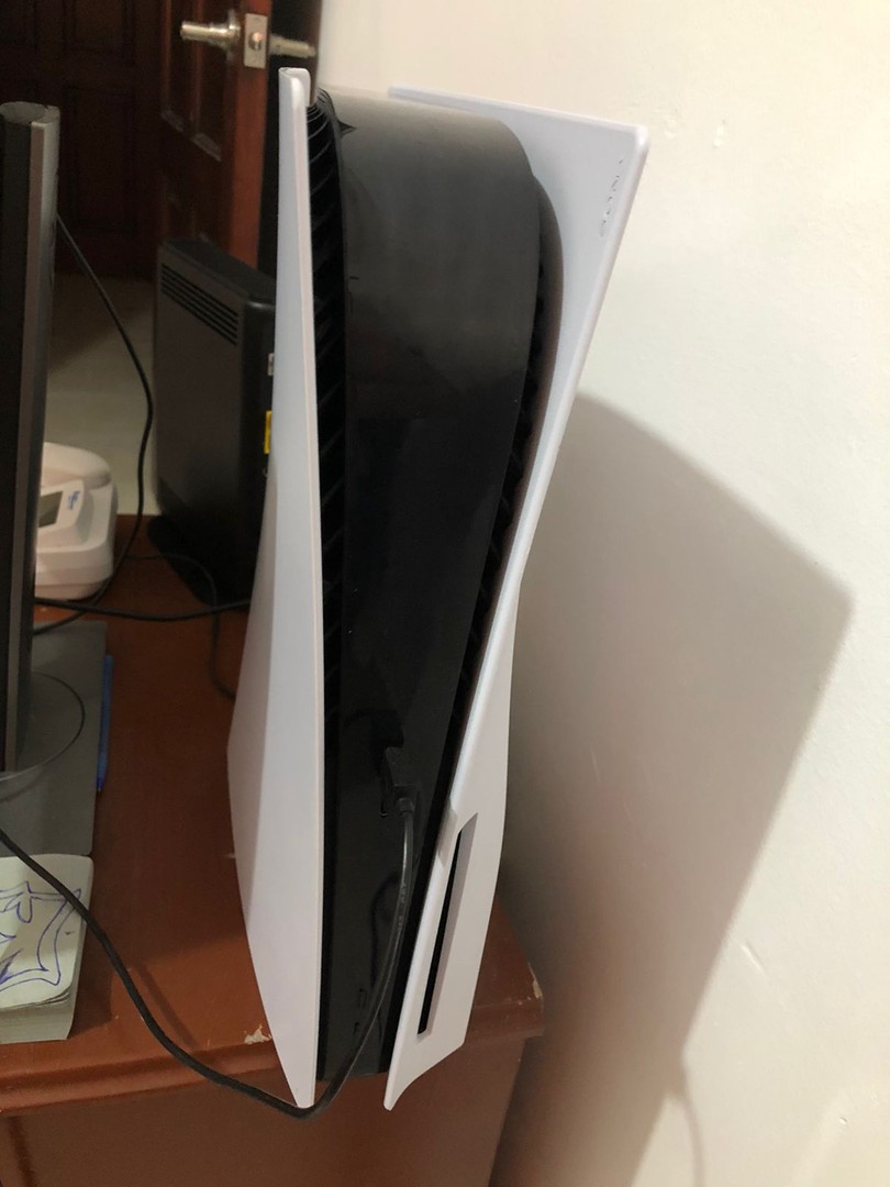 consolas y videojuegos - Vendo ps5 disco 