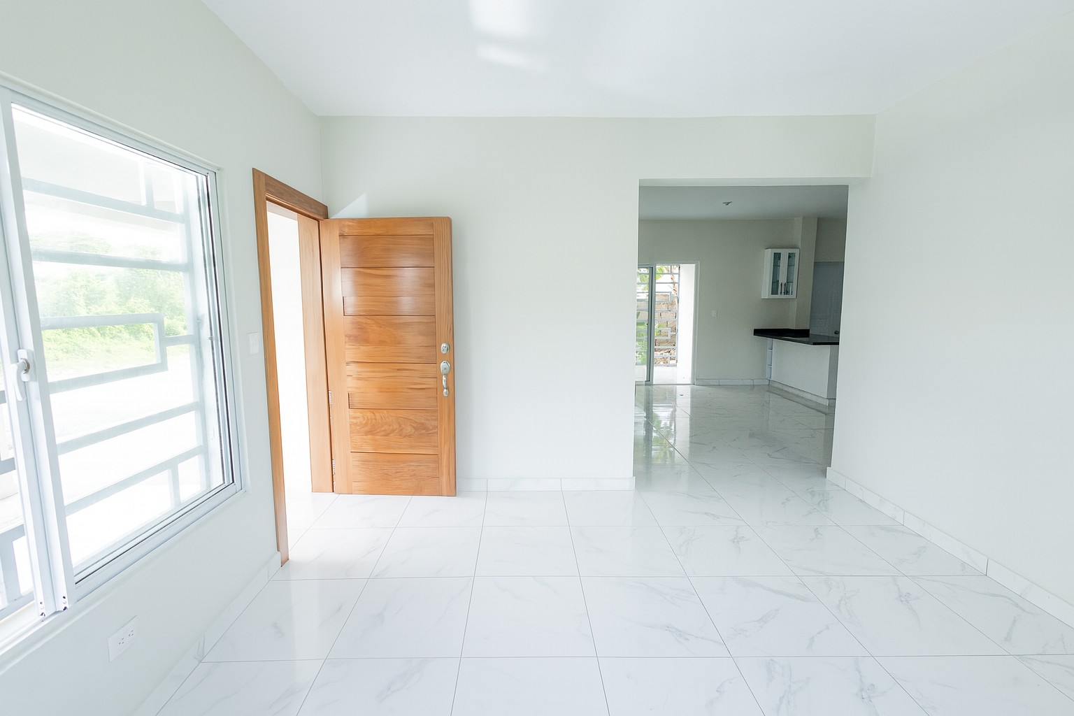 casas - Se renta casa nueva en Urbanización el Doral de Pto. Pta 8