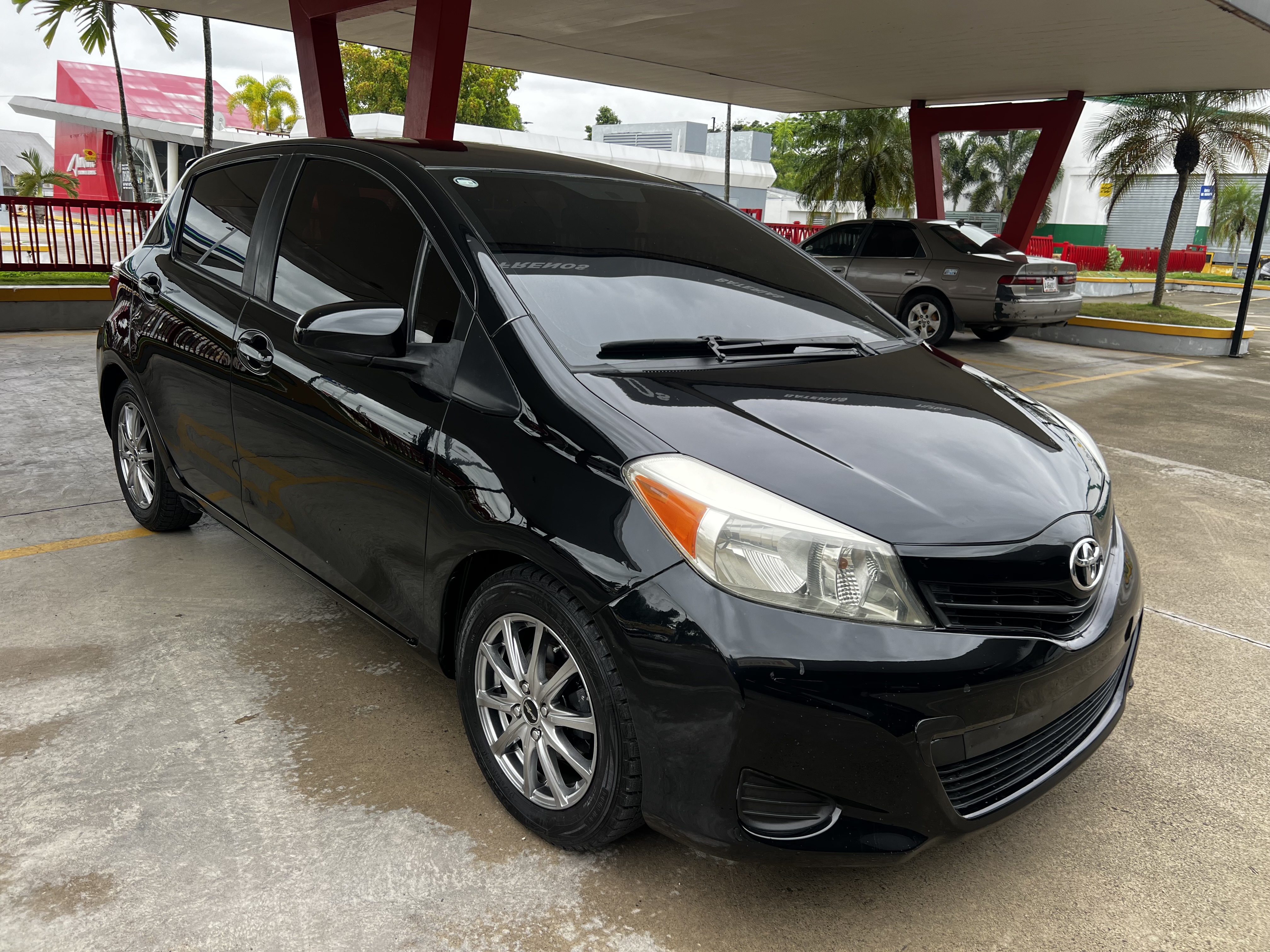 carros - Toyota Yaris 2013 Full Fit Vitz logo Civic Corolla 9