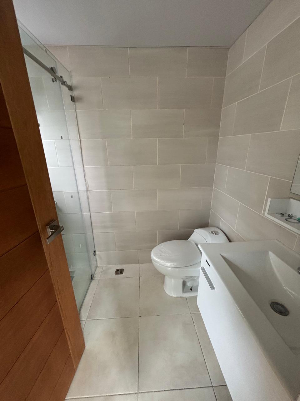apartamentos - Alquiler  3 Habitaciones en Naco US$ 750 9
