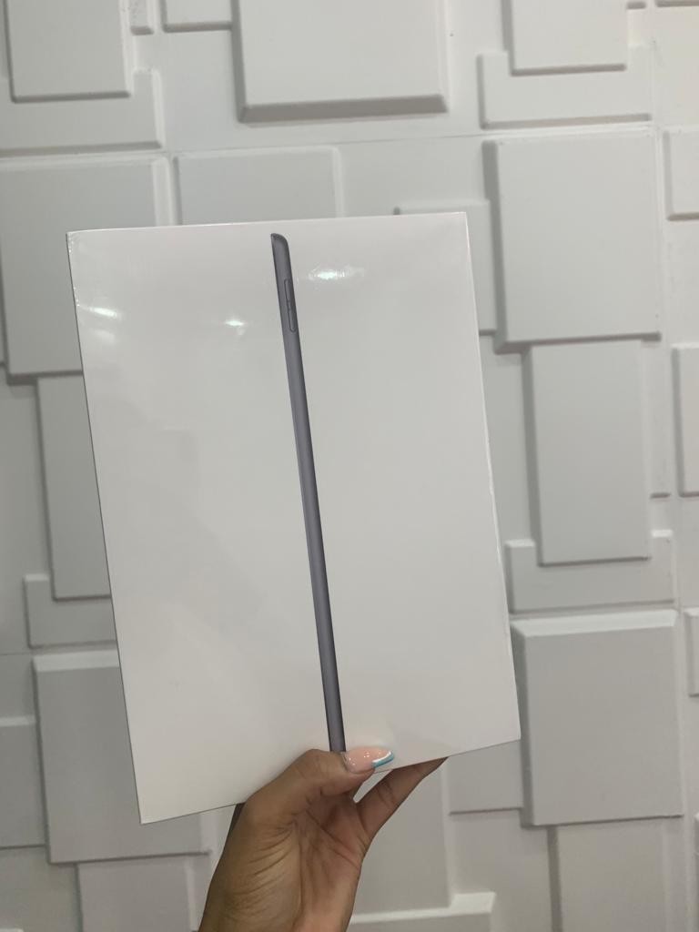celulares y tabletas - iPad 9th Generación 64gb Wi-Fi Sellada