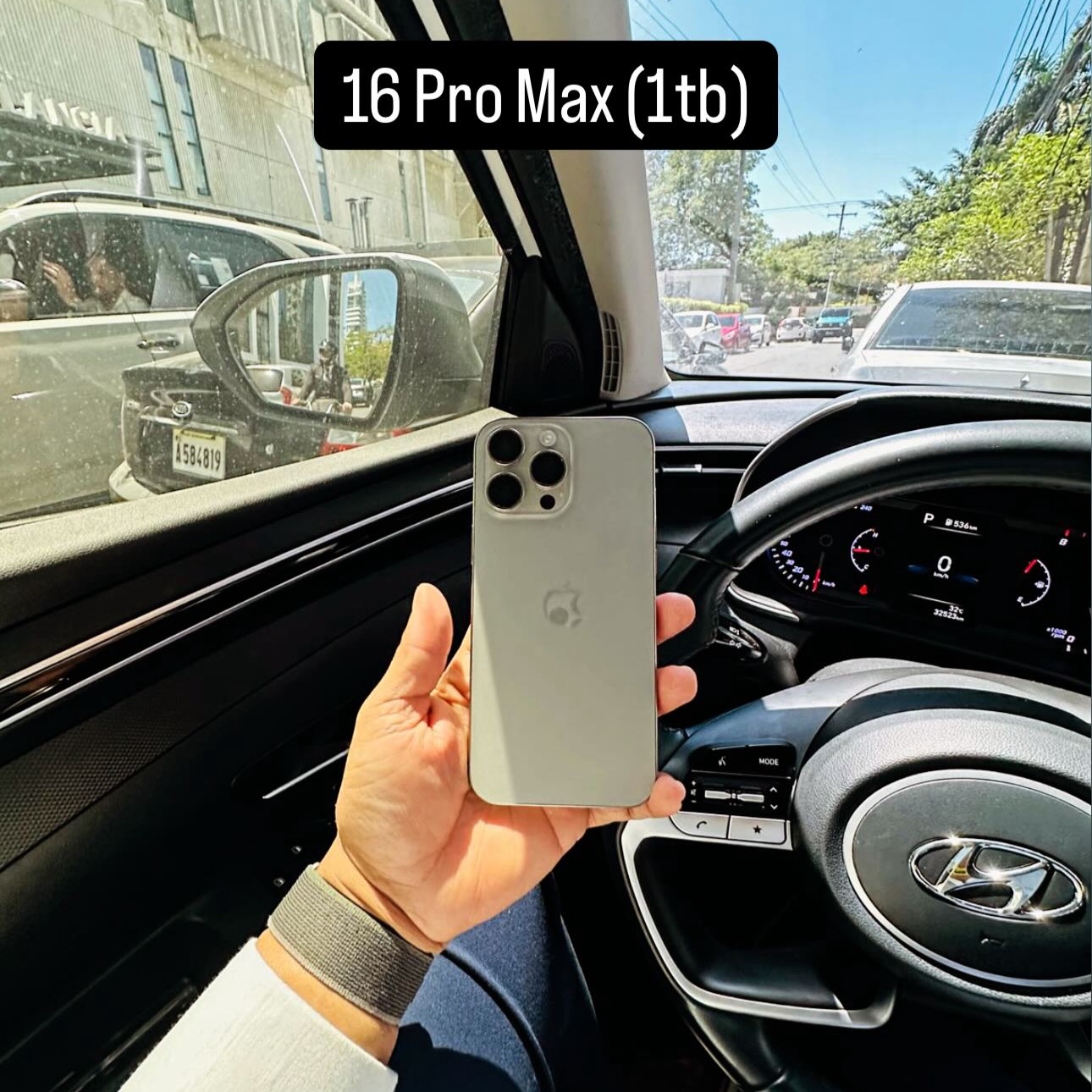 celulares y tabletas - IPhone 16 Pro max 0